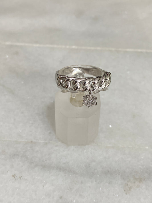 18K White Gold Ring