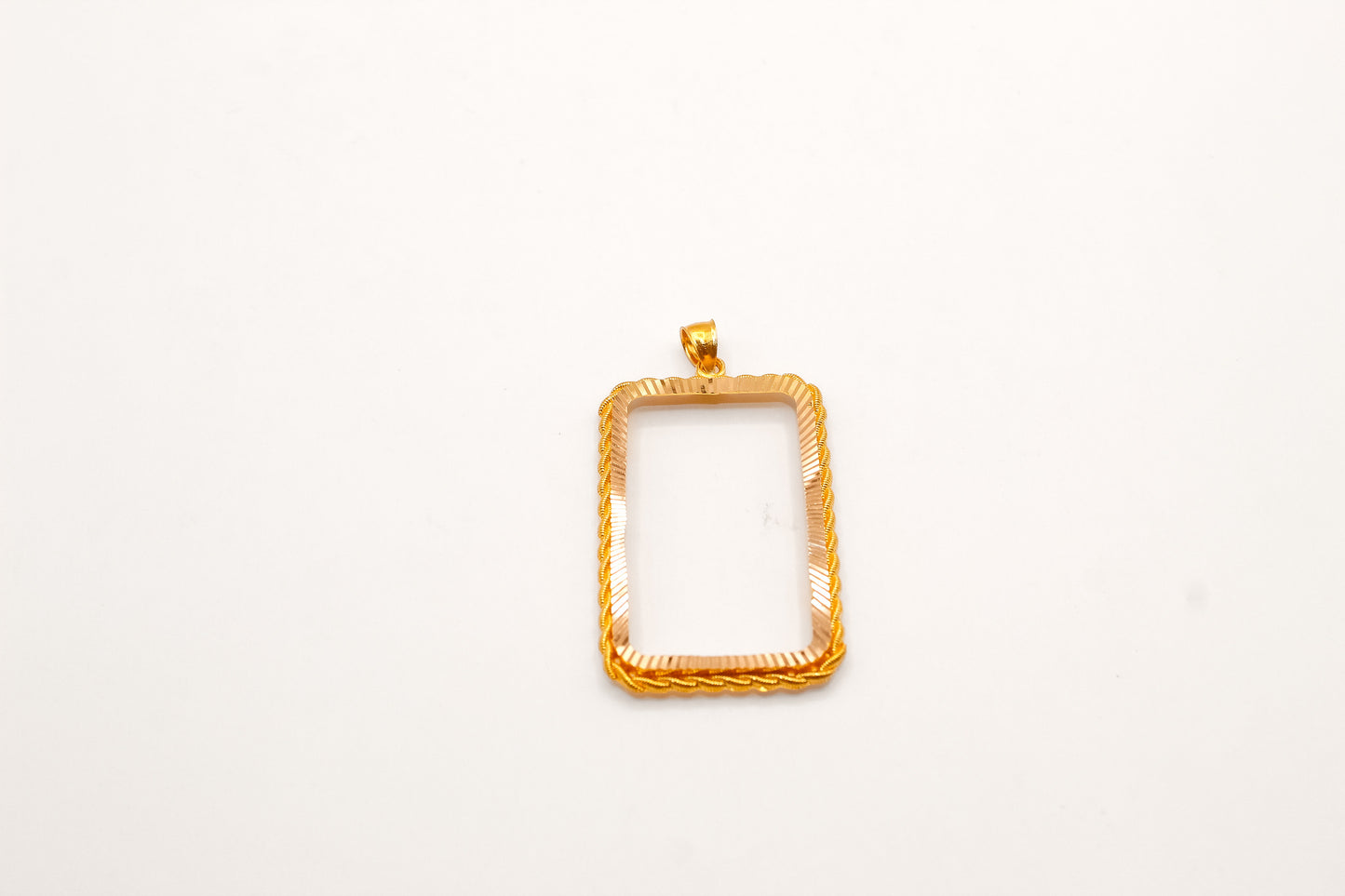 21K Gold Ounsa Frame Pendant