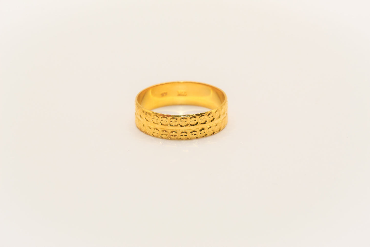 21K Gold Band