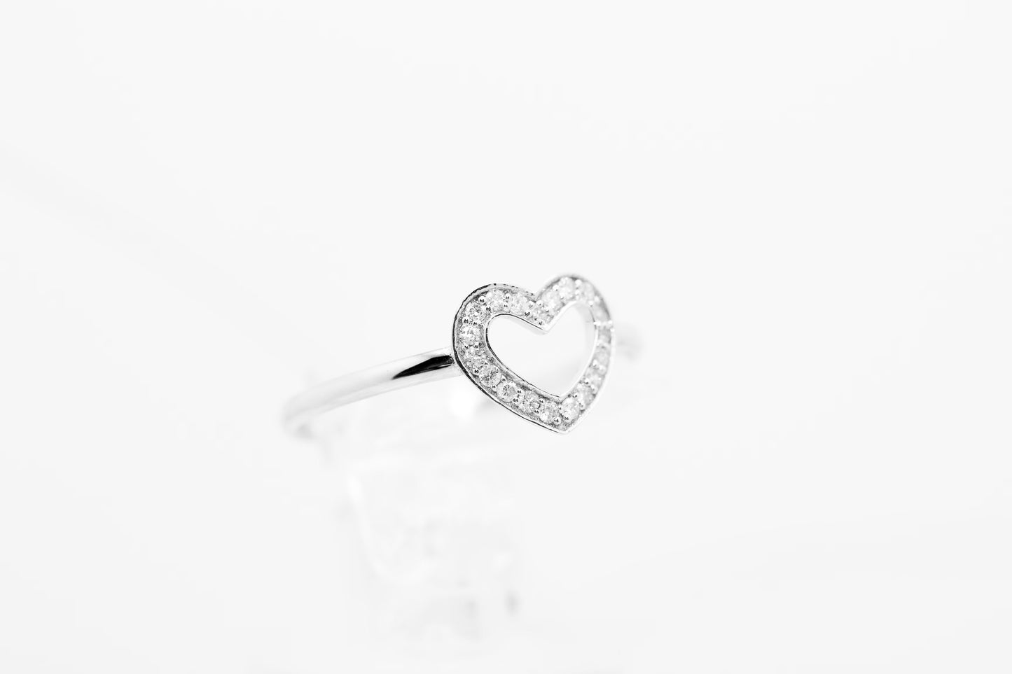 14K White Gold Diamond Heart Ring