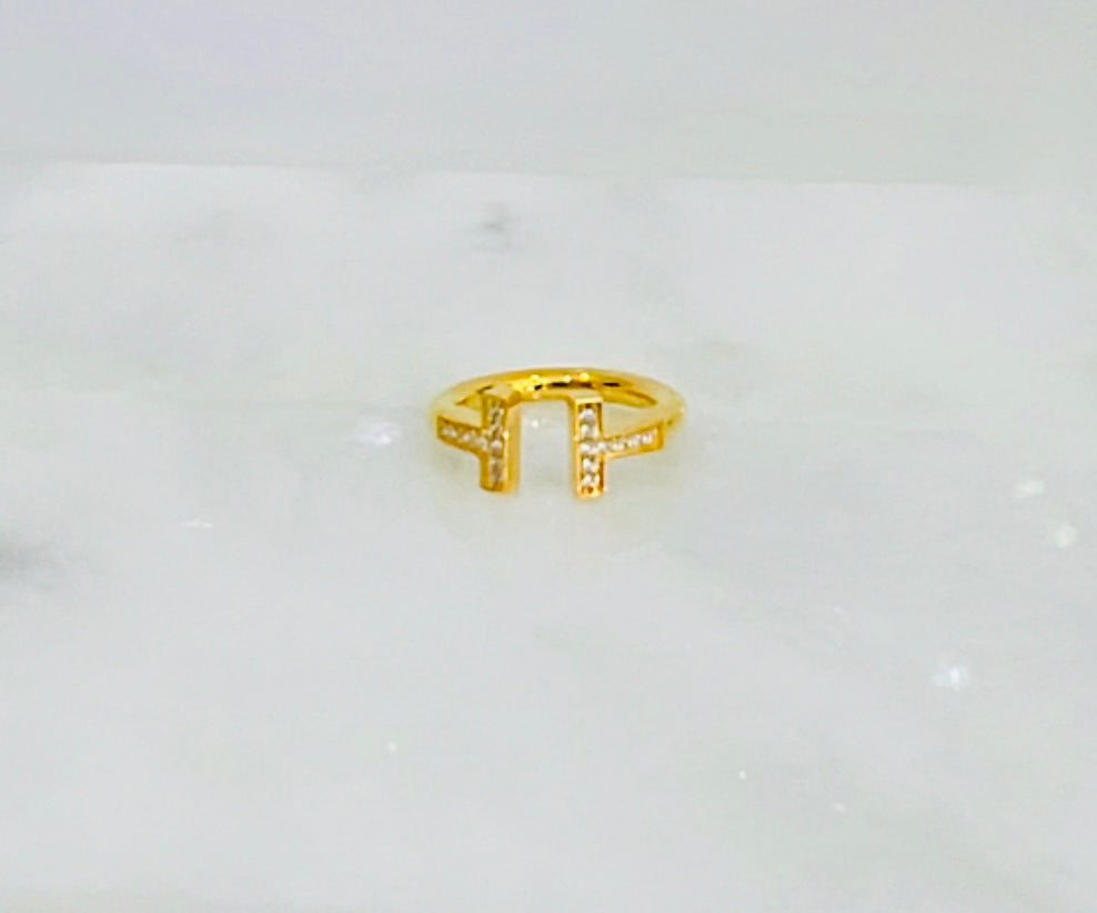 21K Gold Zirconia Ring