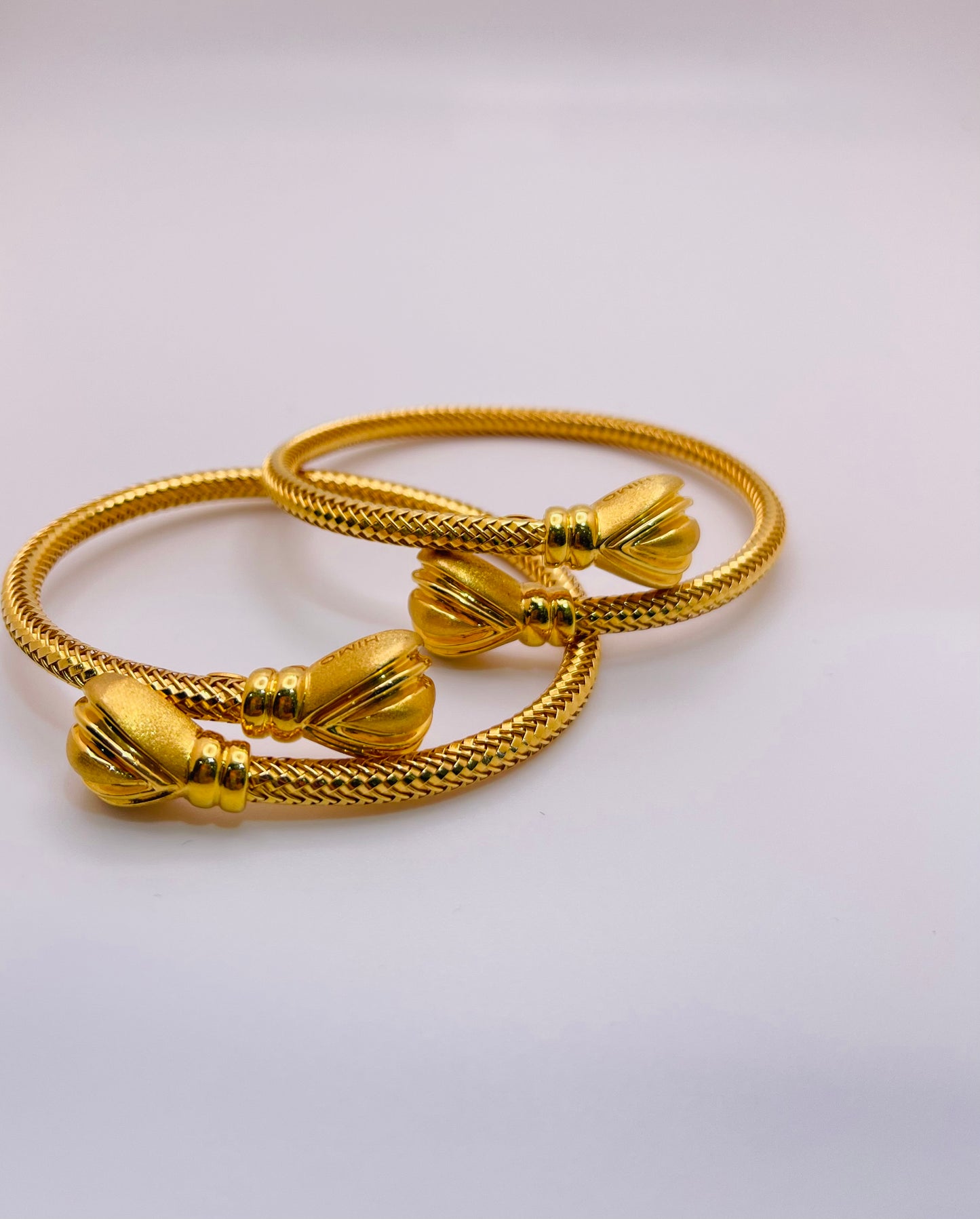 21K Gold Himo Bangle Bracelets