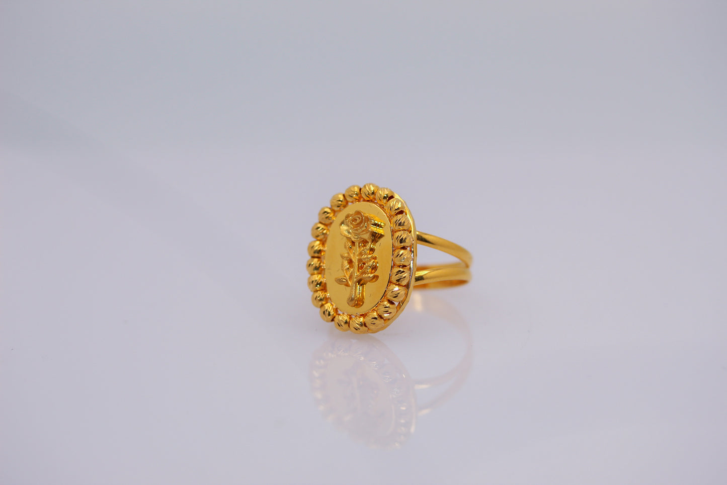 21K Gold Himo Oval Rose Ring