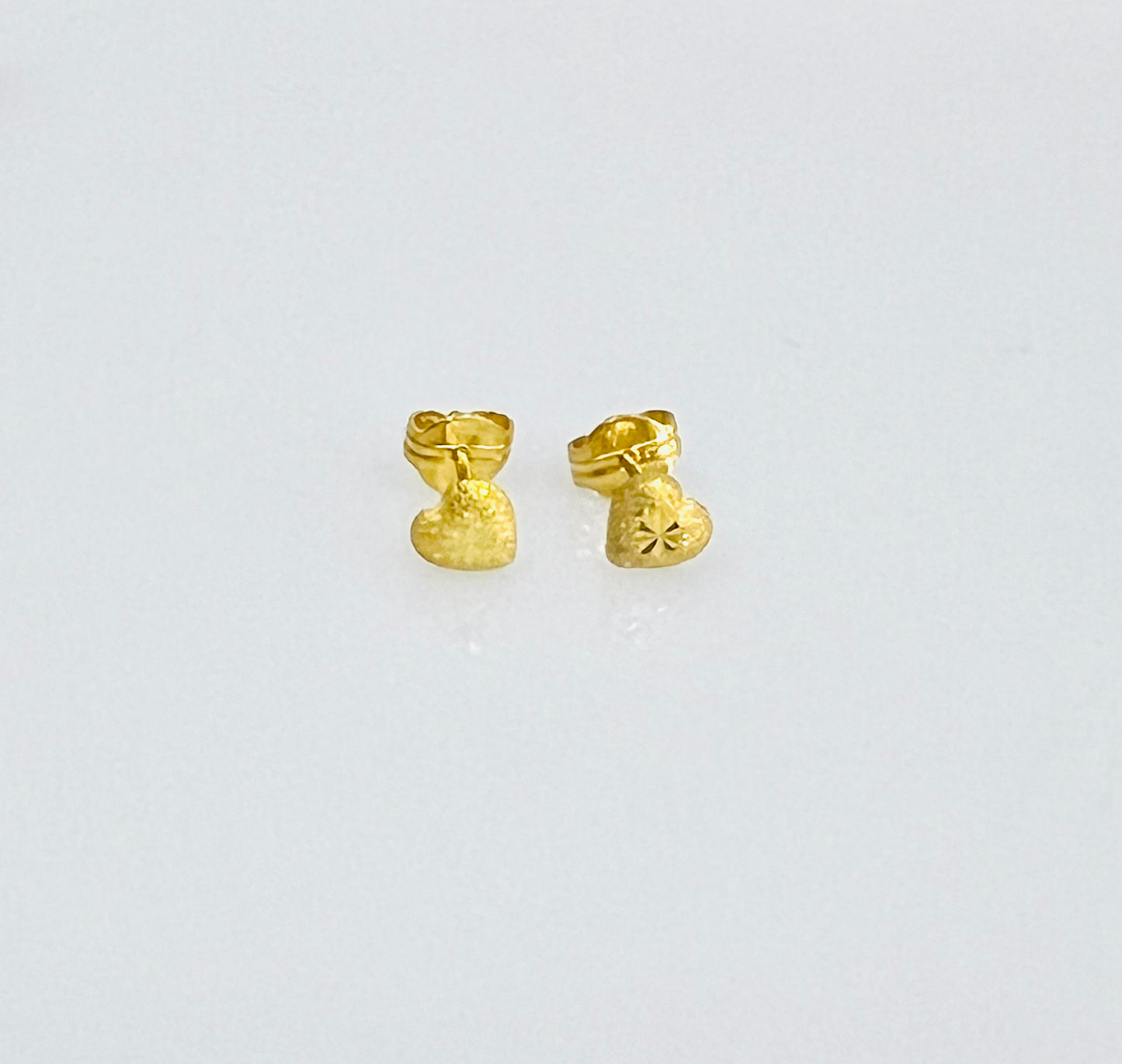 21K Gold Mini Heart Earrings