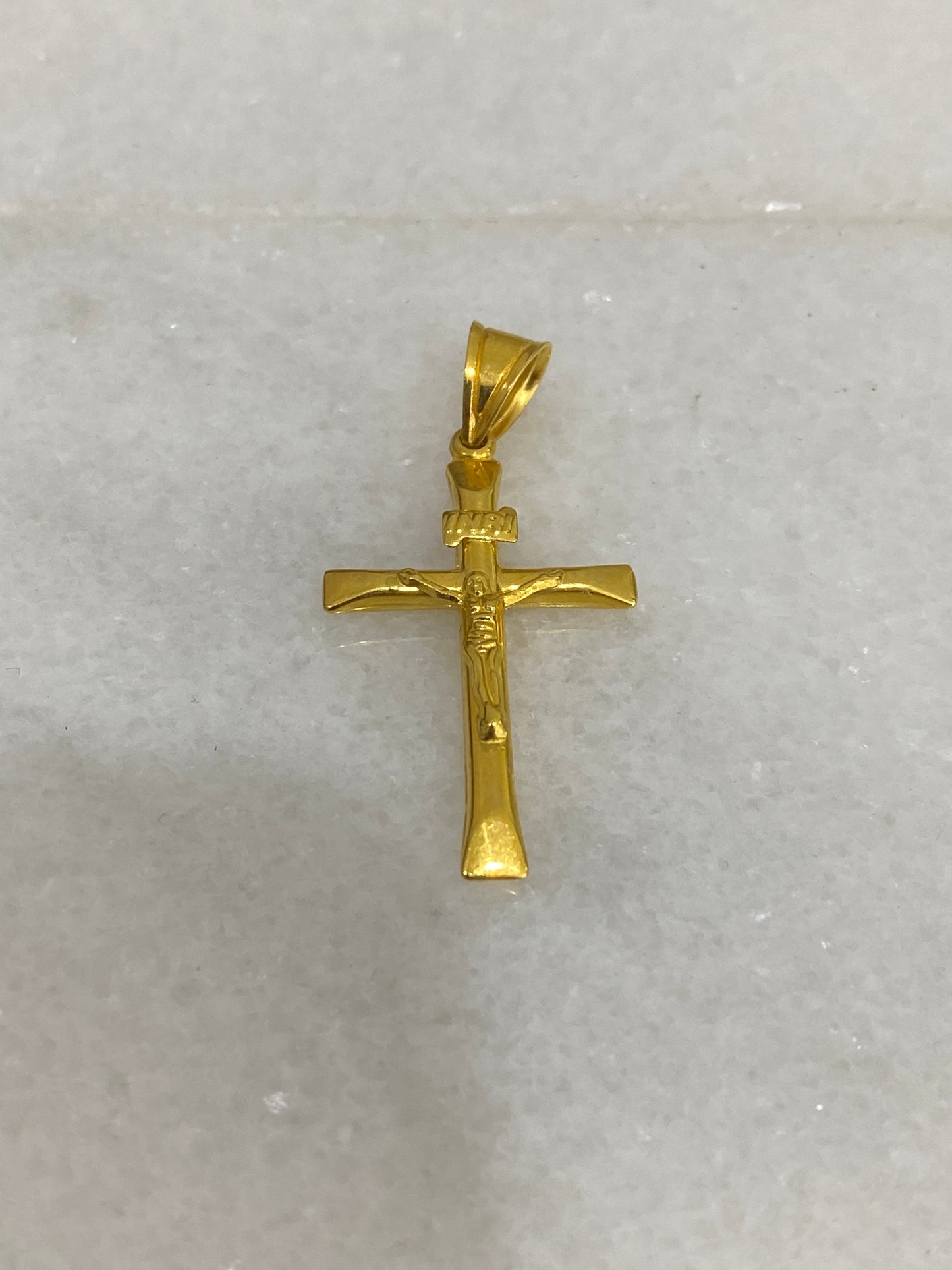 21K Gold Crucifix Cross Pendant