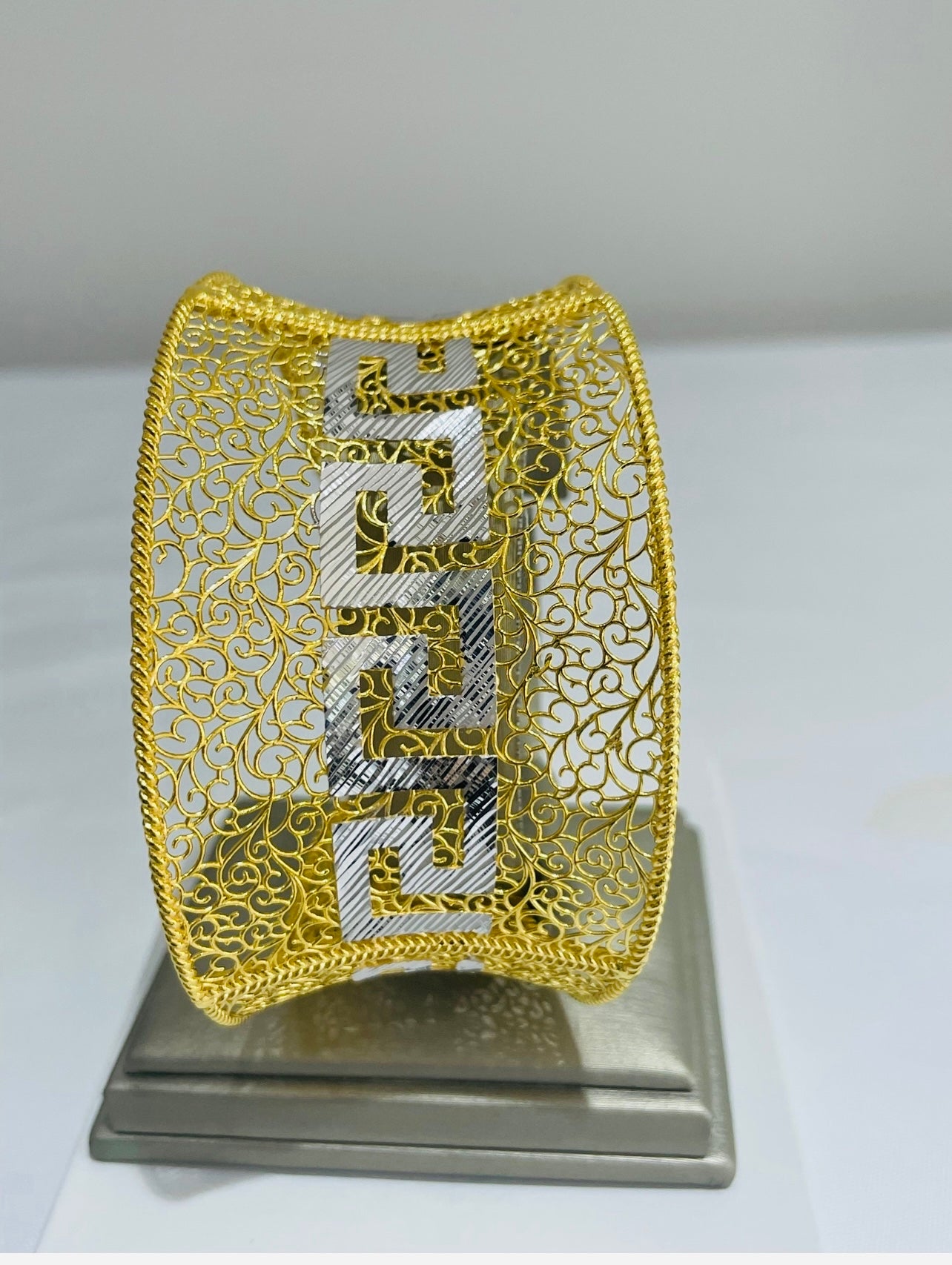21K Gold Two Tone Cuff Bracelet