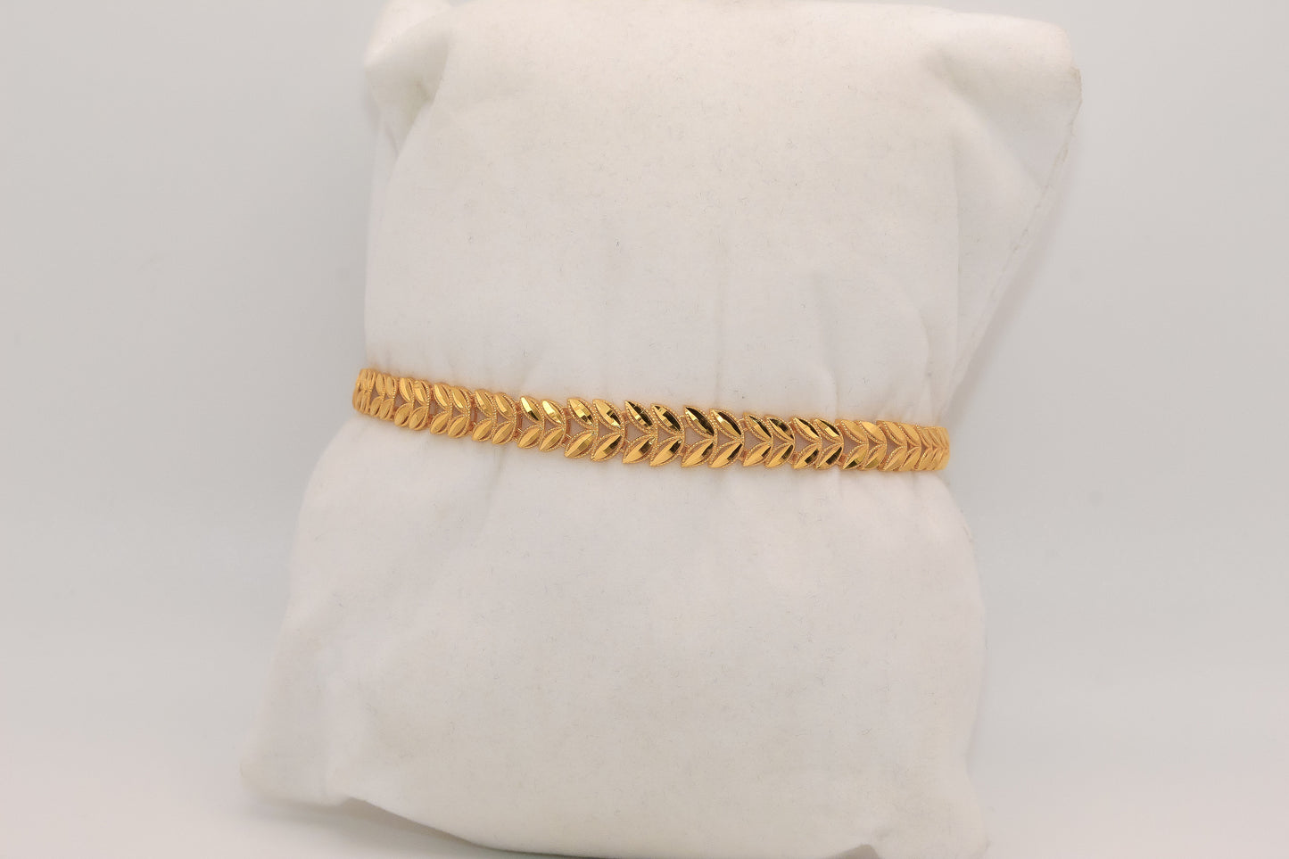 21K Gold Simple Leaf Bracelet