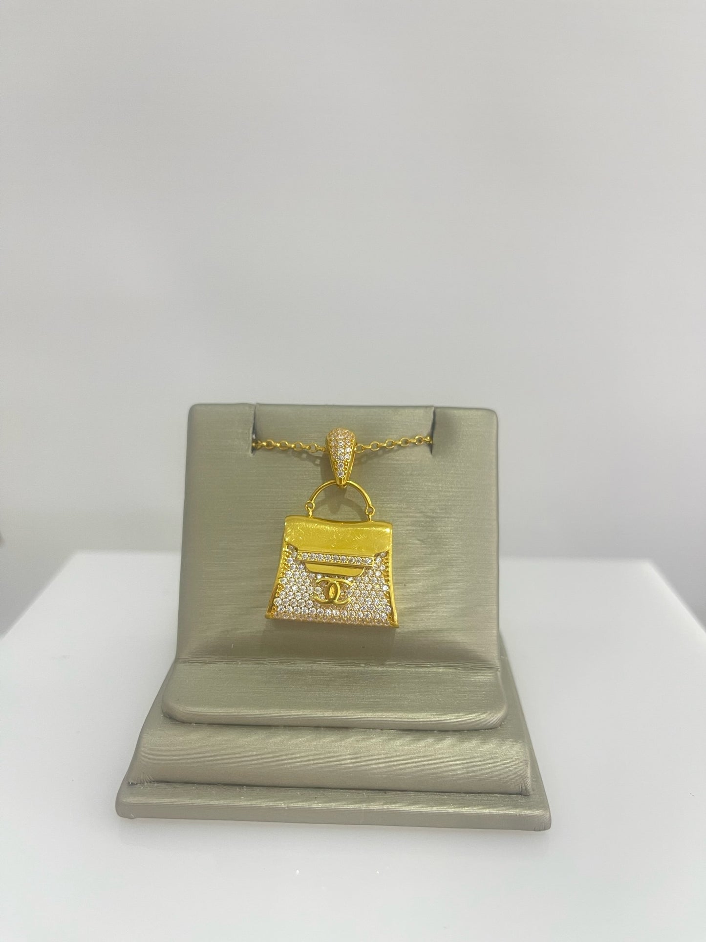 21K Gold Purse Necklace