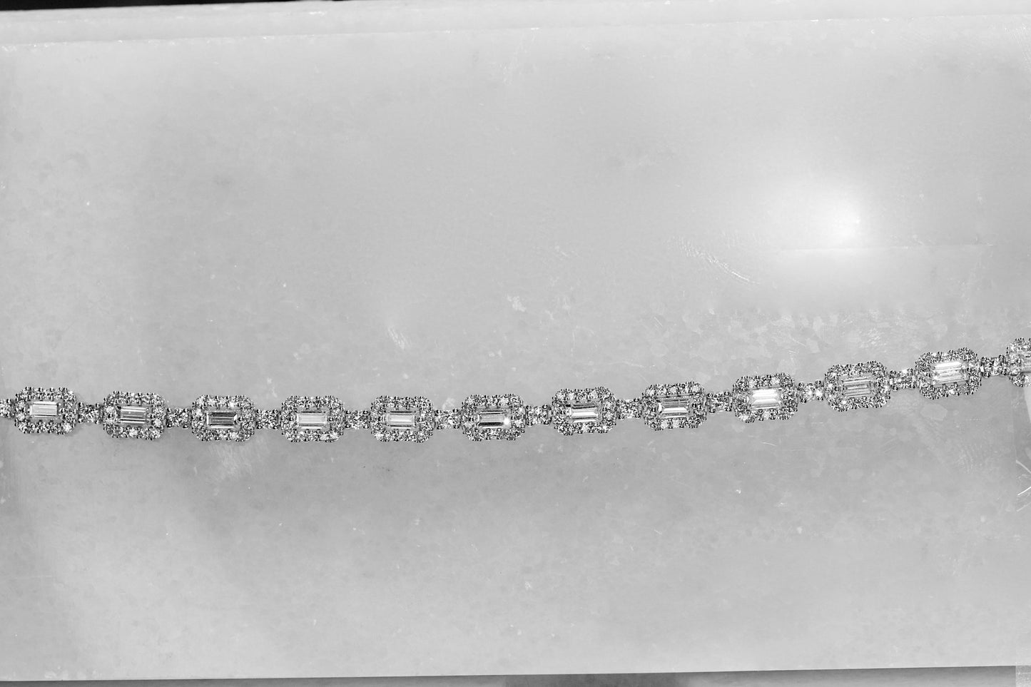 18k White Gold Tennis Bracelet