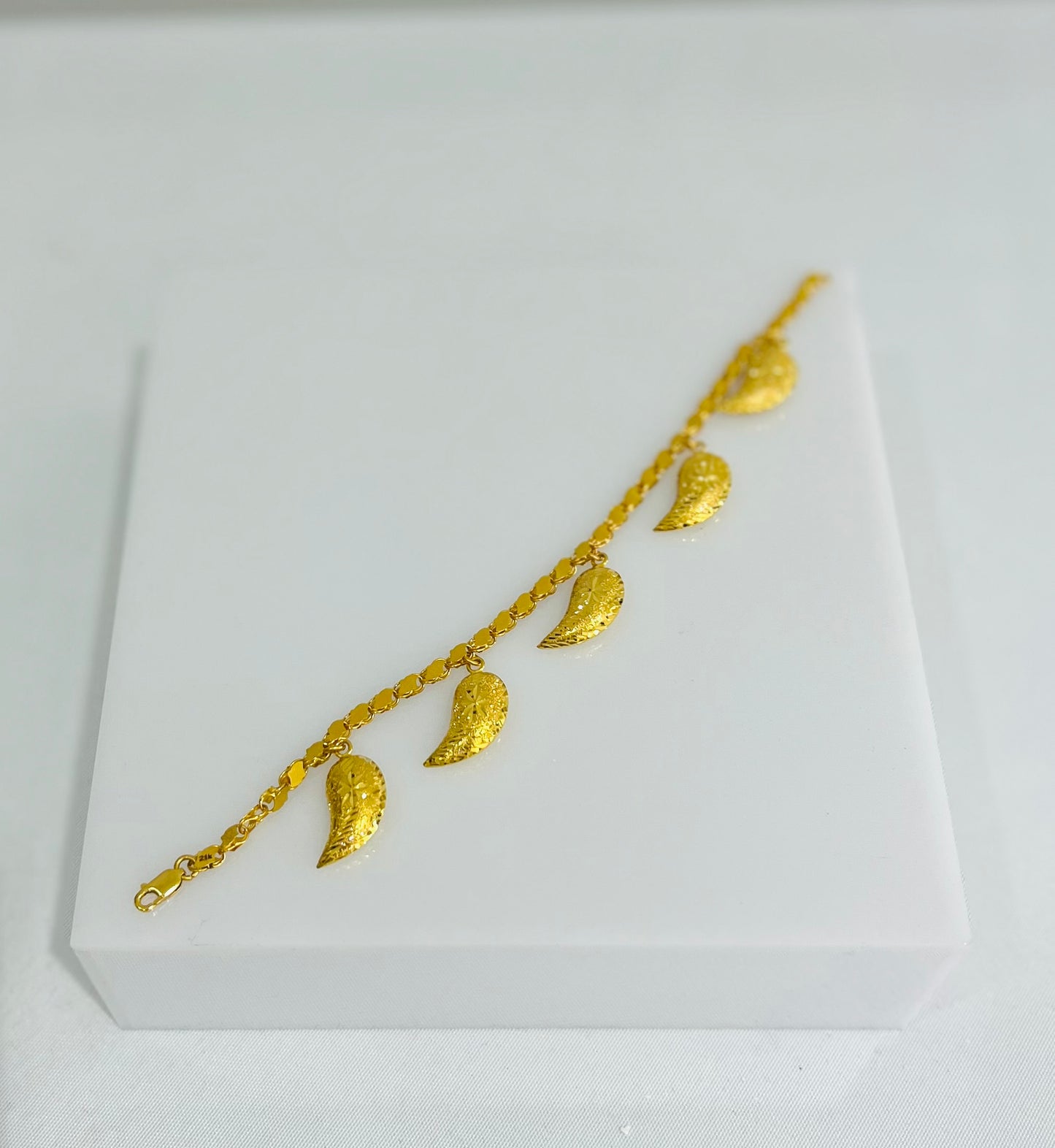 21K Gold Loza Necklace Set