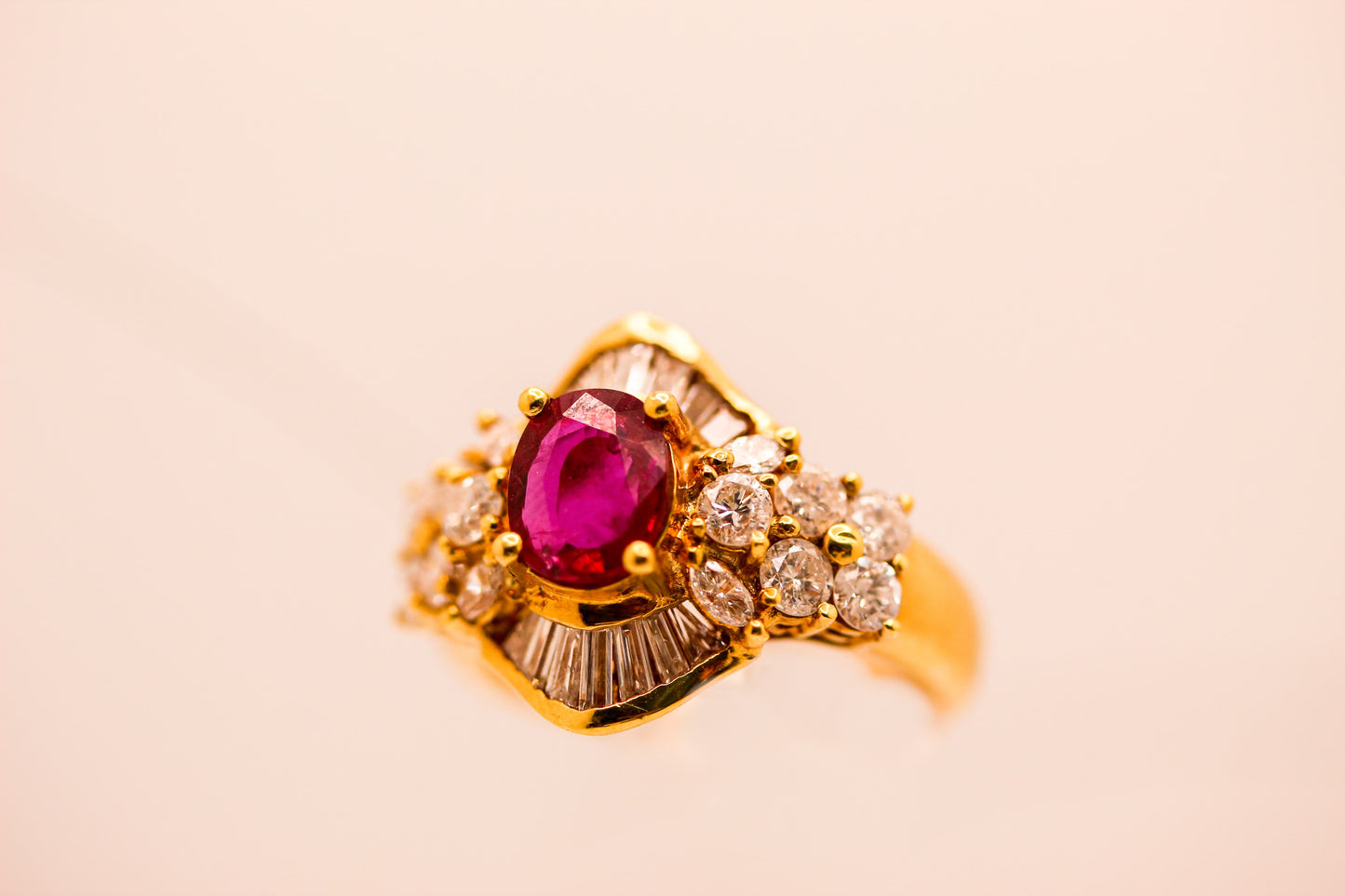 18K Gold Diamond Ruby Ring