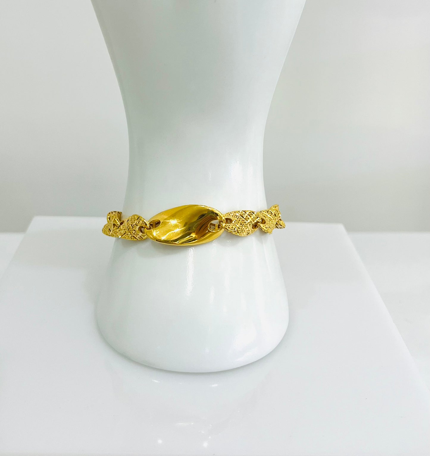 21K Gold Bracelet