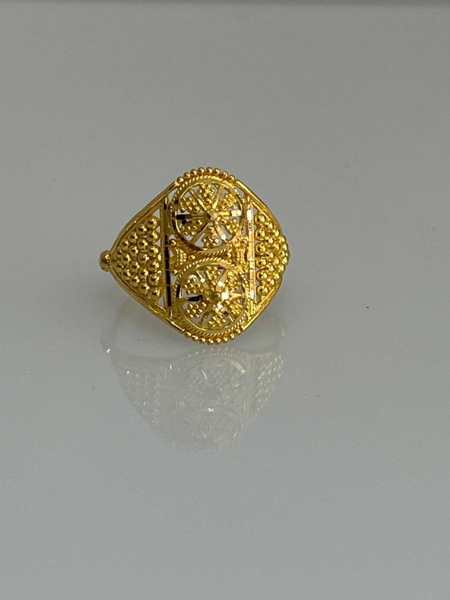 21K Gold Indian Motif Ring