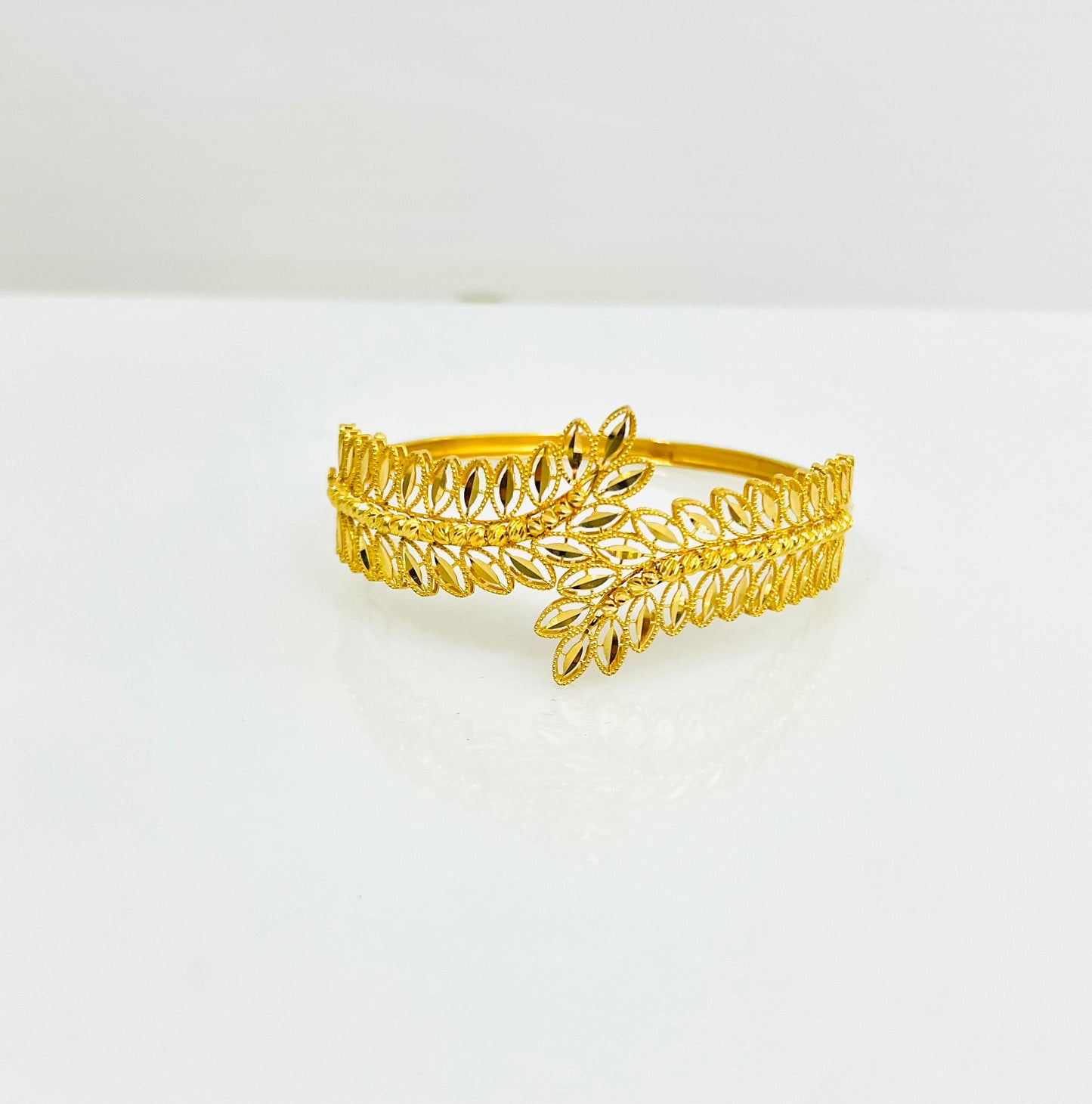 21K Gold Leaf Bangle Bracelet