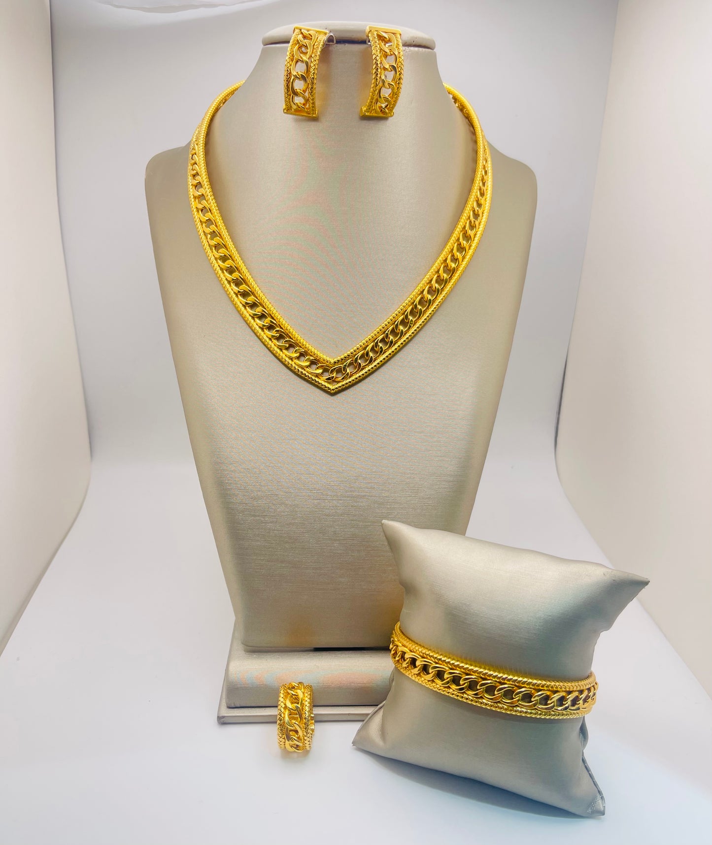 21k Gold Himo Set