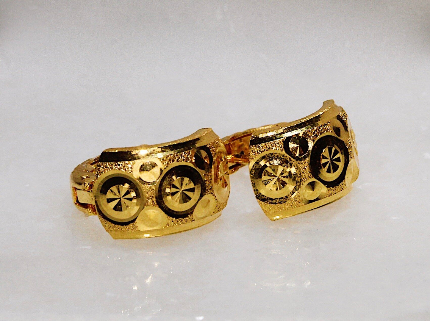 18k Gold Earrings