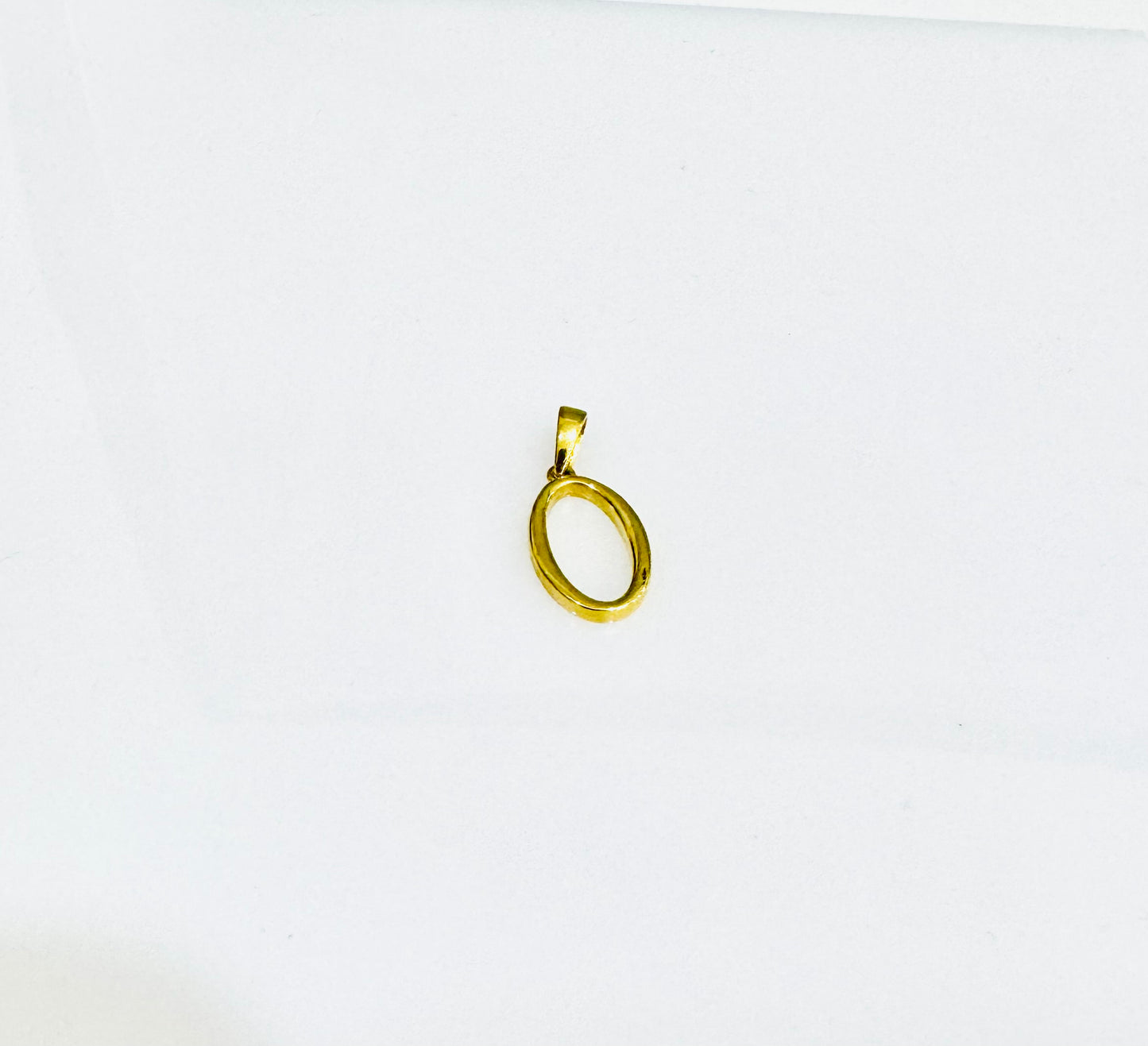 21K Gold Initial O Pendant