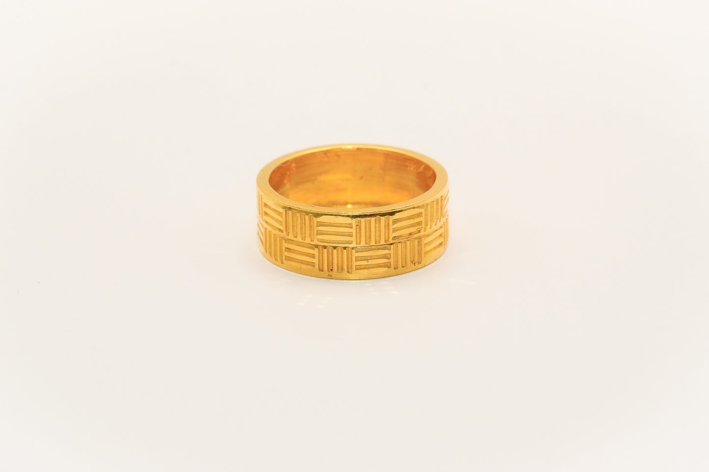 21K Gold Geometric Band