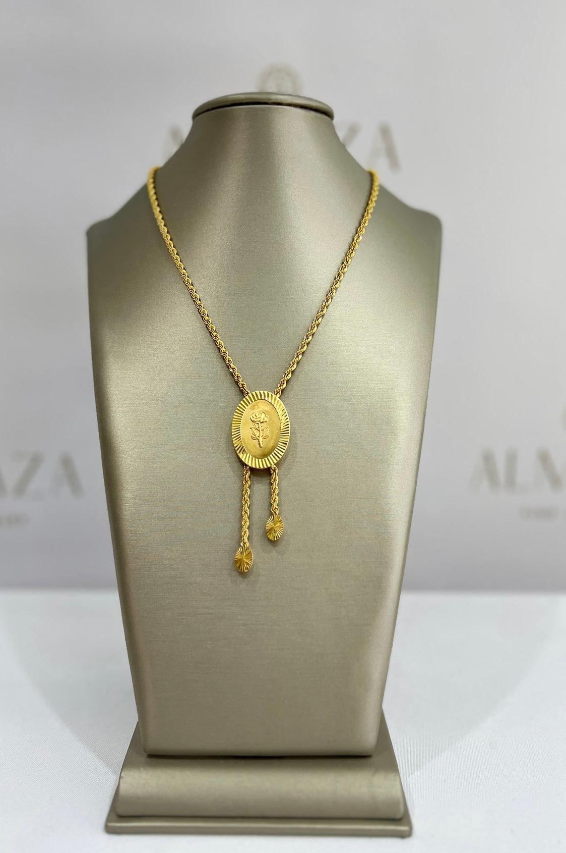 21k Gold Ounsa Necklace