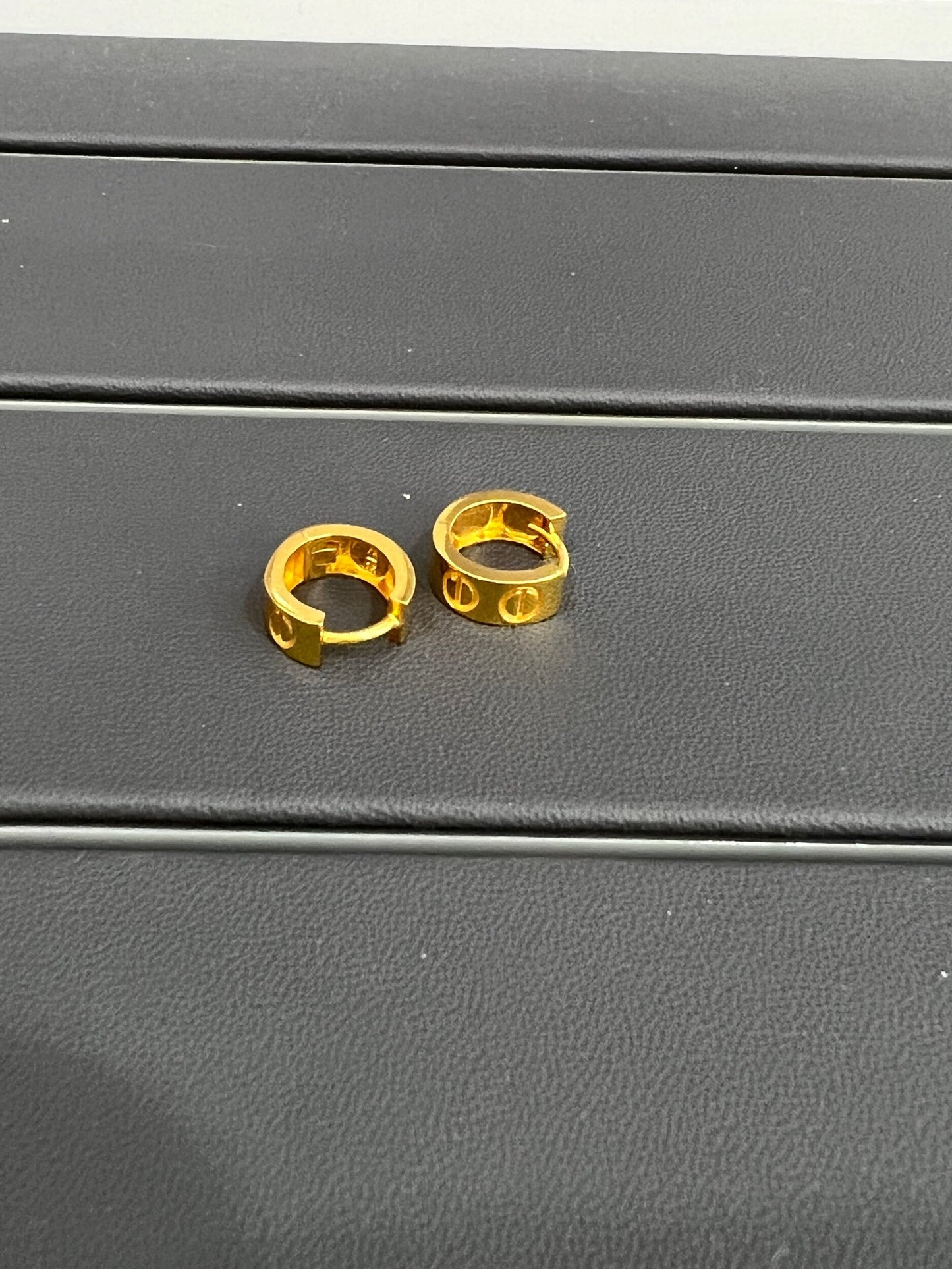 21k Small Cuff Earrings