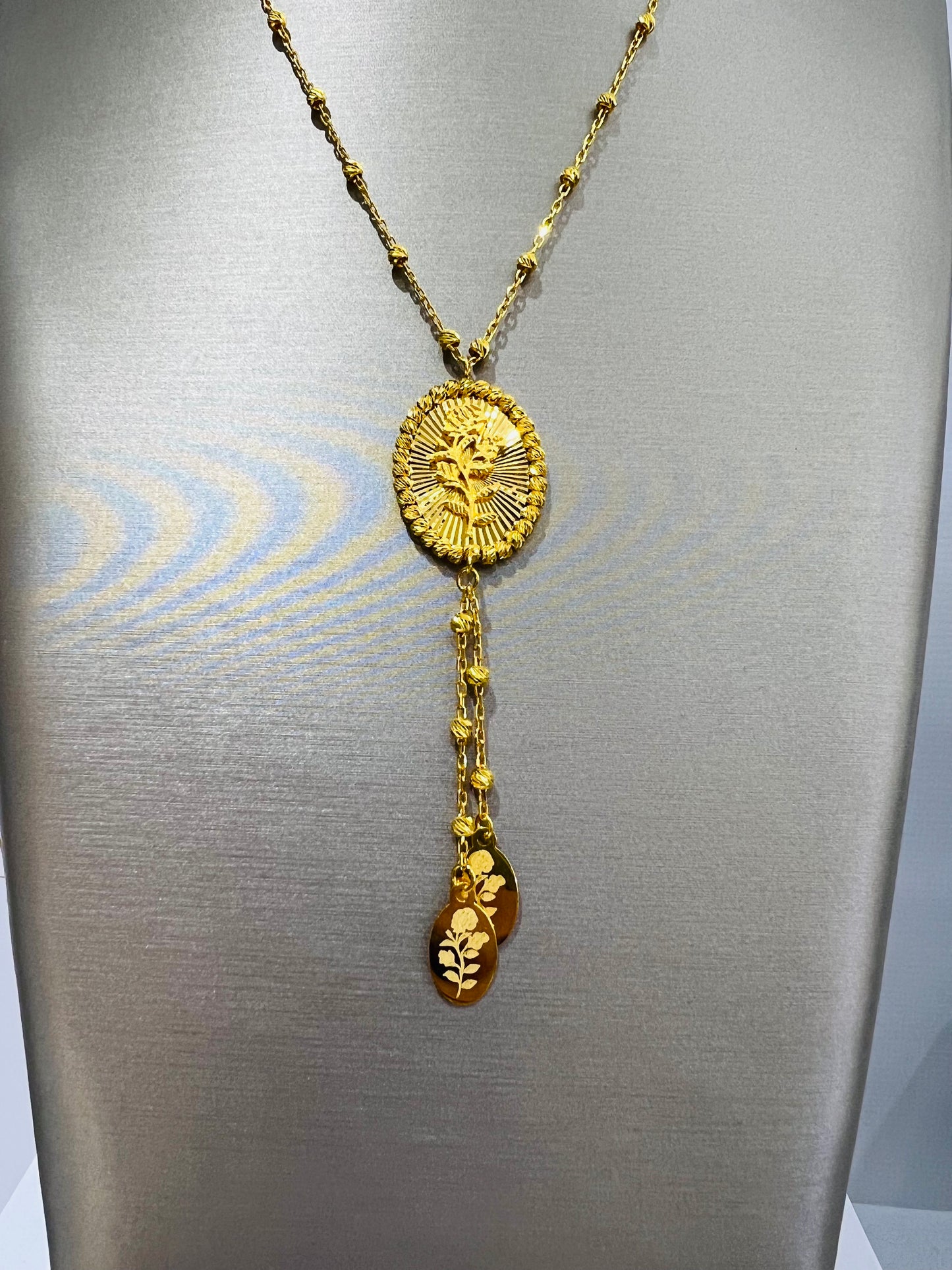 21k Gold Rose Necklace