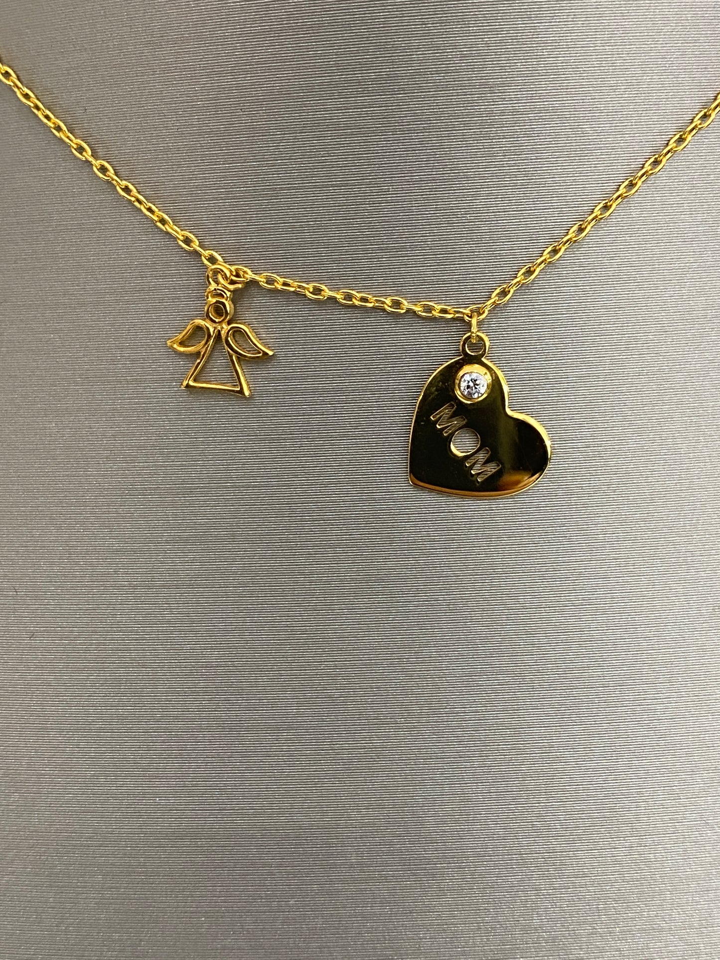 21K Gold Mother And Child Necklace