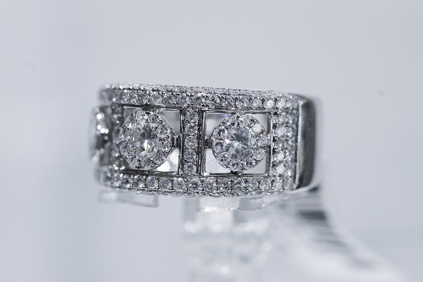 14K White Gold 1.32 Carat Diamond Ring