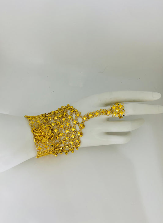 21K Gold Hand - Jewelry