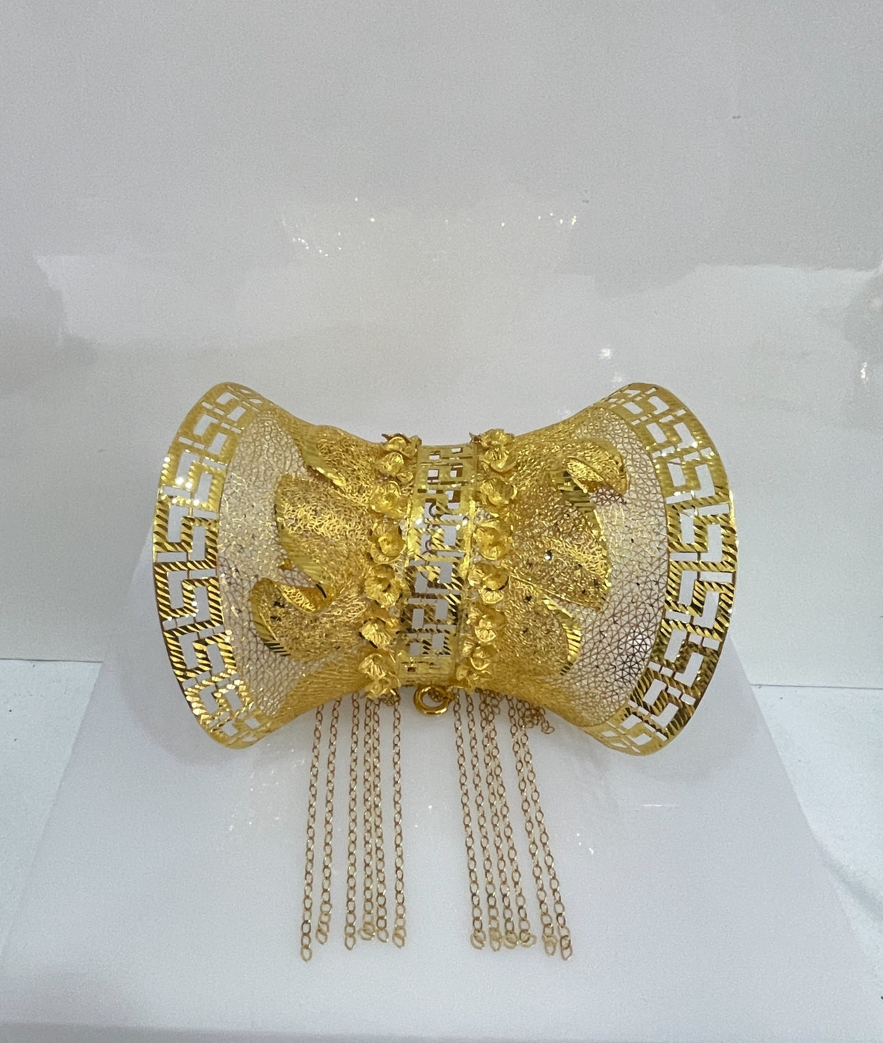 21K Gold Cuff Bracelet