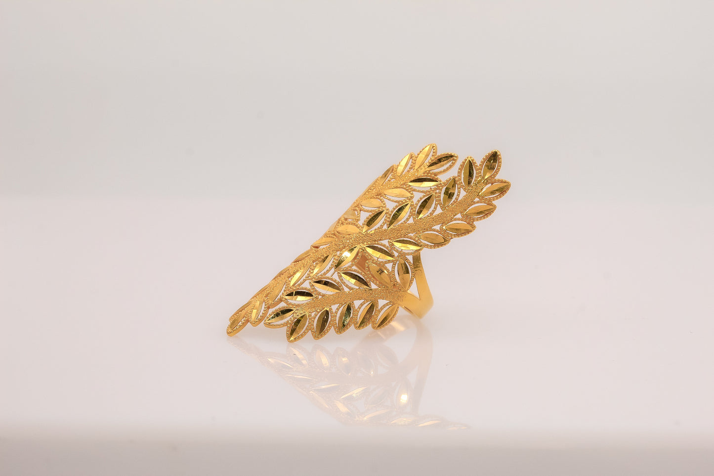 21K Gold Long Lead Ring