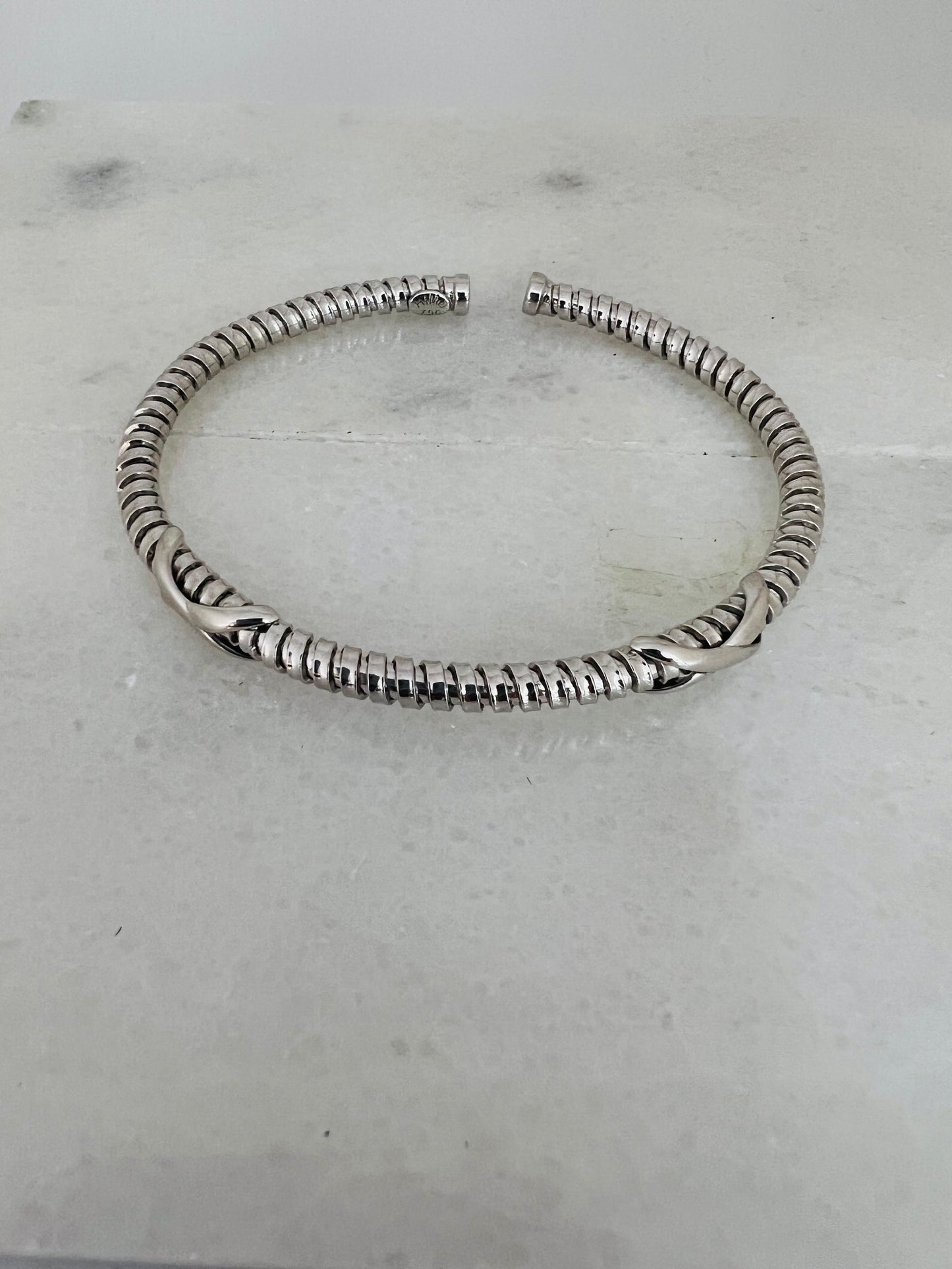 18K White Gold Cuff Bracelet