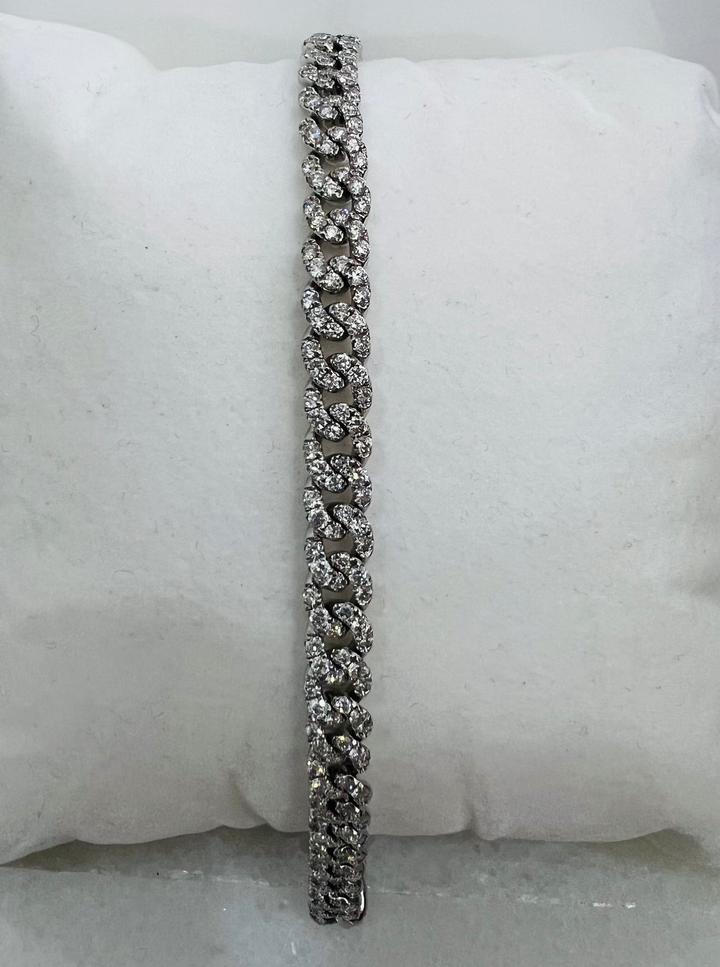 14k White Gold Diamond Cuban Link Bracelet