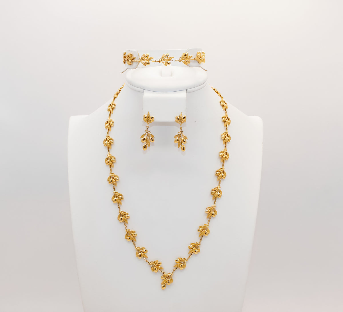 21k gold olive leaf set
