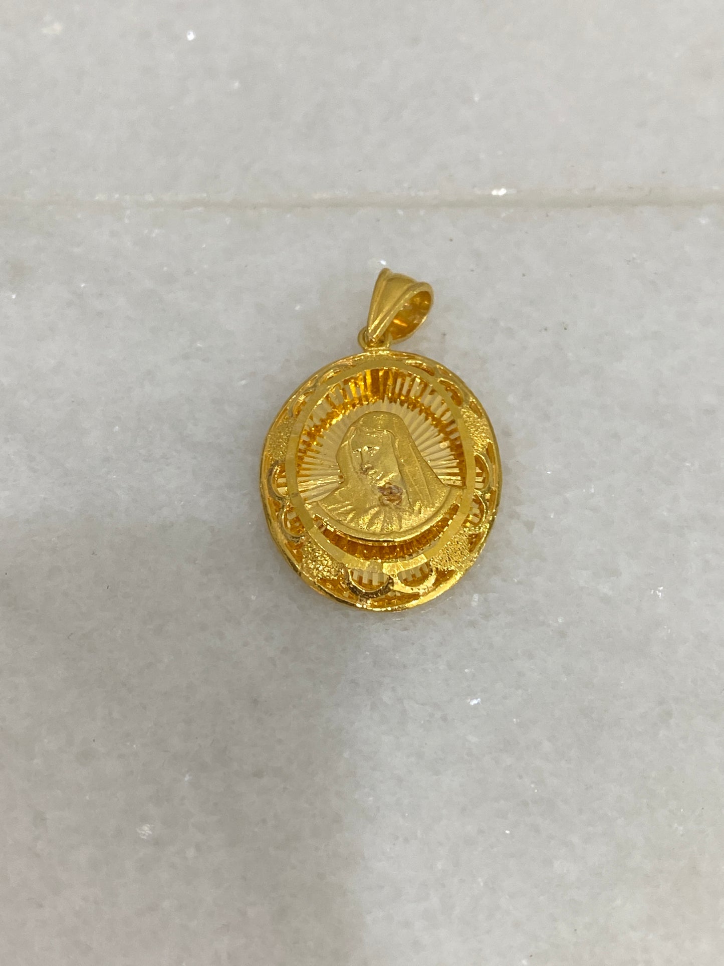 21K Gold Mother Mary Pendant