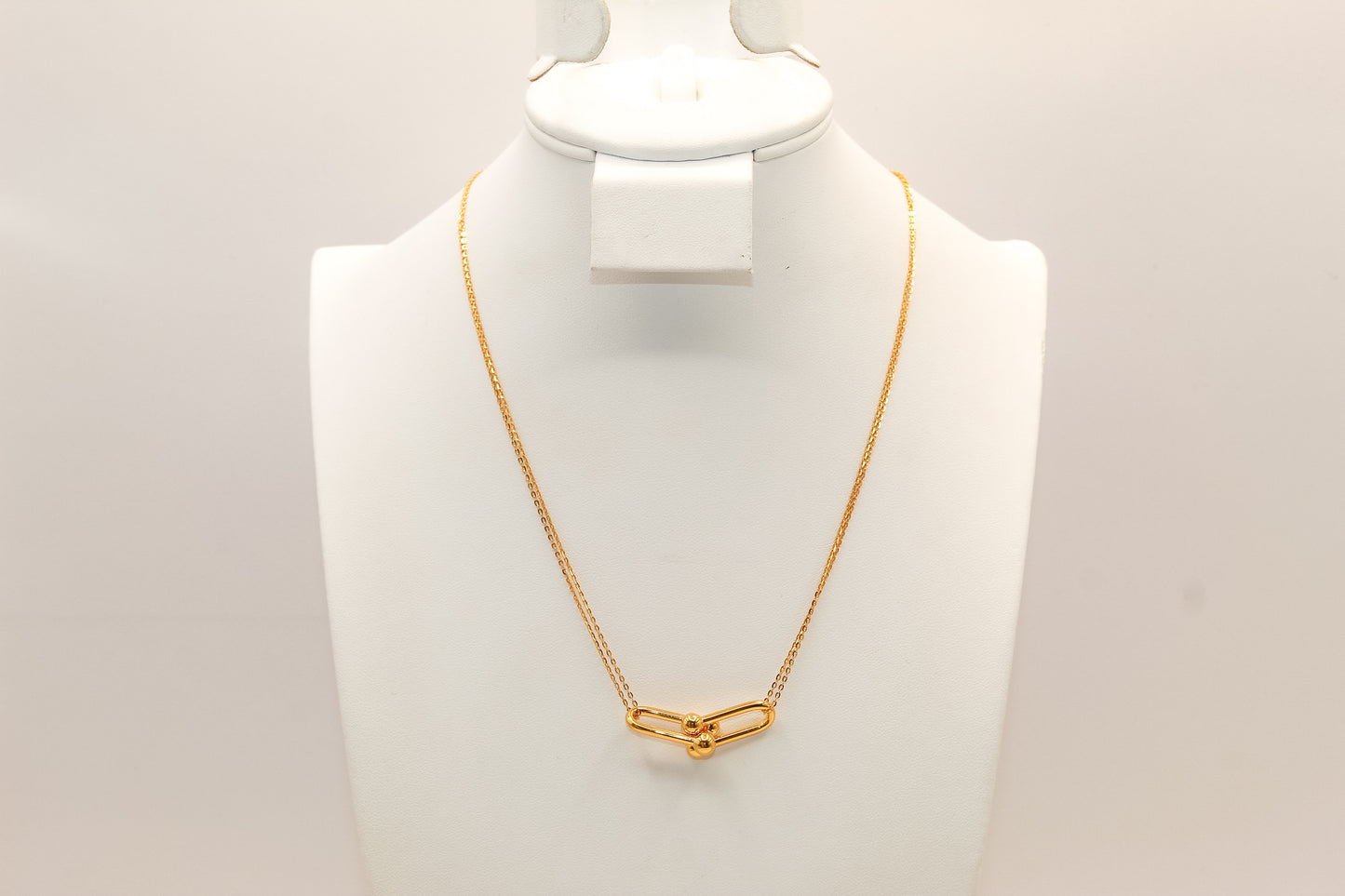 21K Gold Clip Necklace