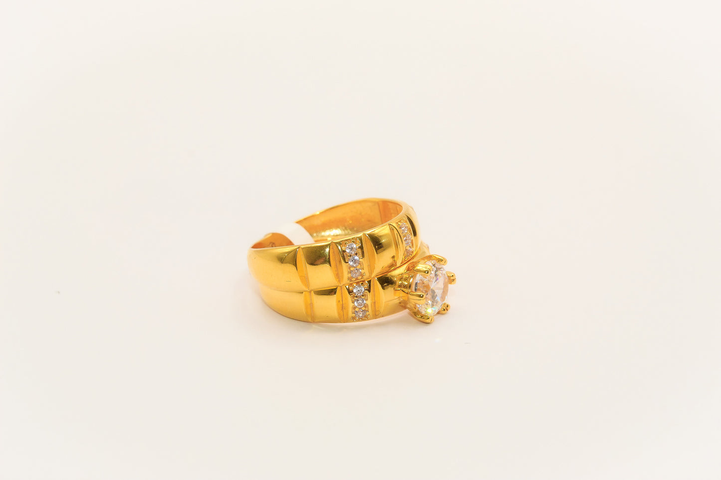 21K Gold Solitaire Wedding Ring Set
