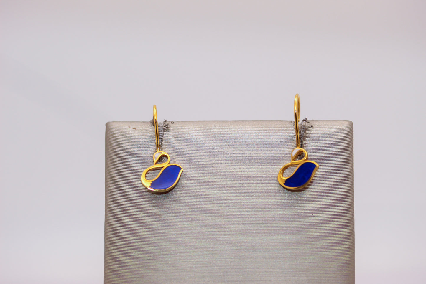 21K Gold Kids Swan Earrings