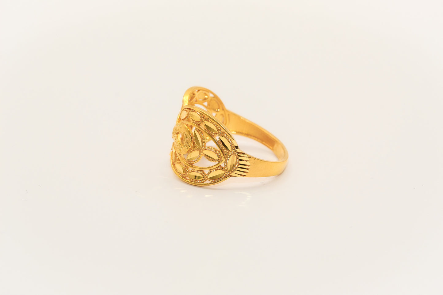 21K Gild Bow Ring
