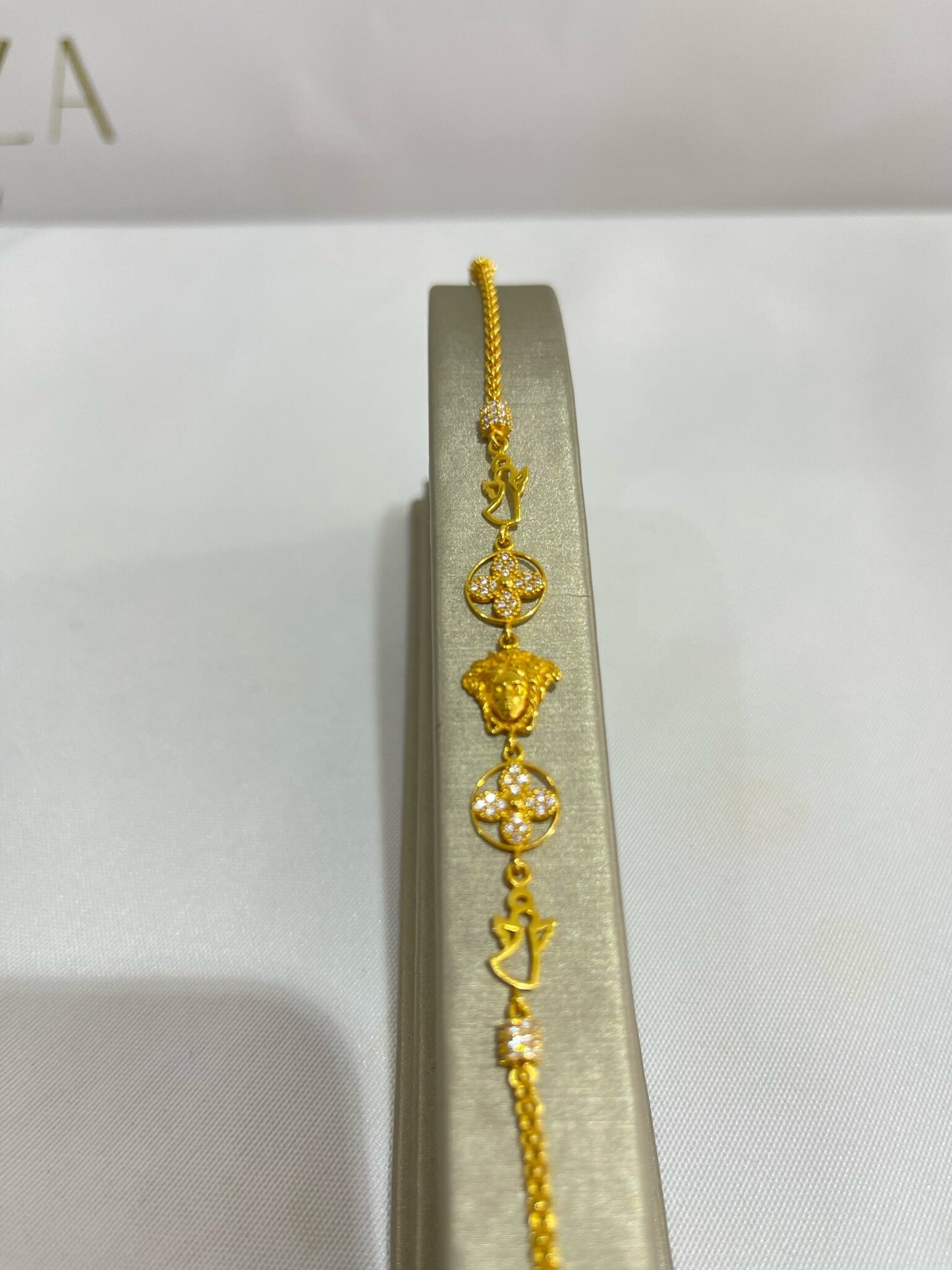 21K Gold Bracelet