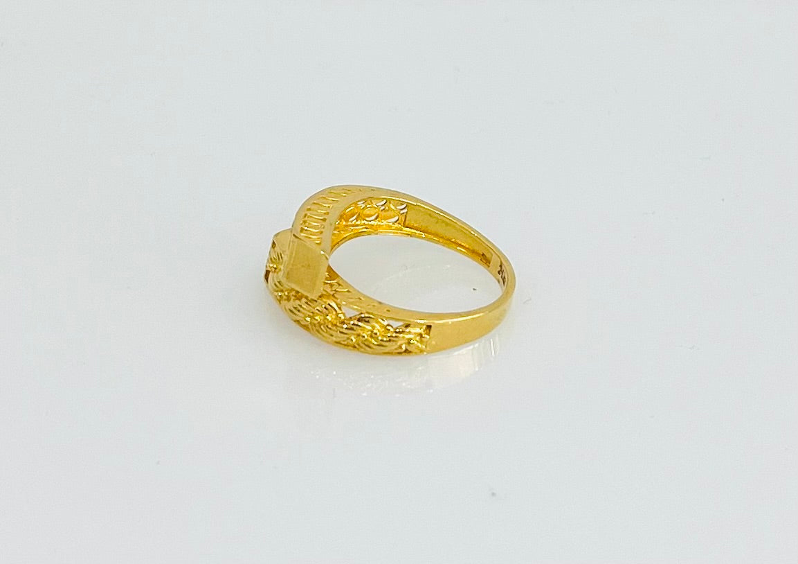 21k Gold Rope Ring