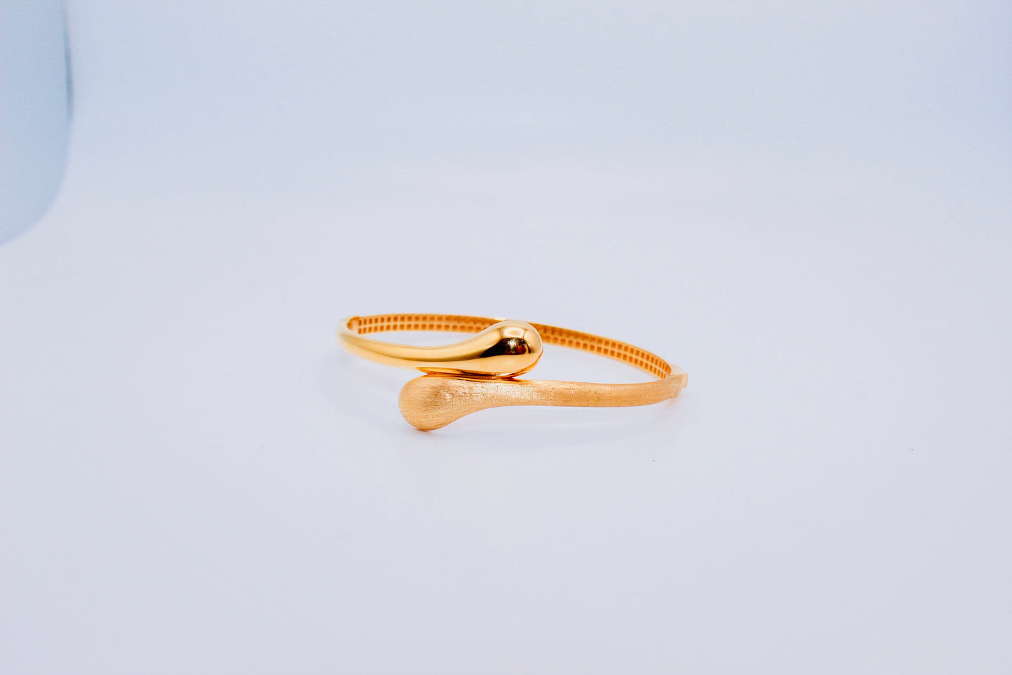 21K Gold Bangle Set