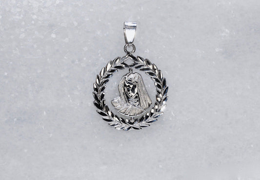 18K White Gold Holy Mary Pendant