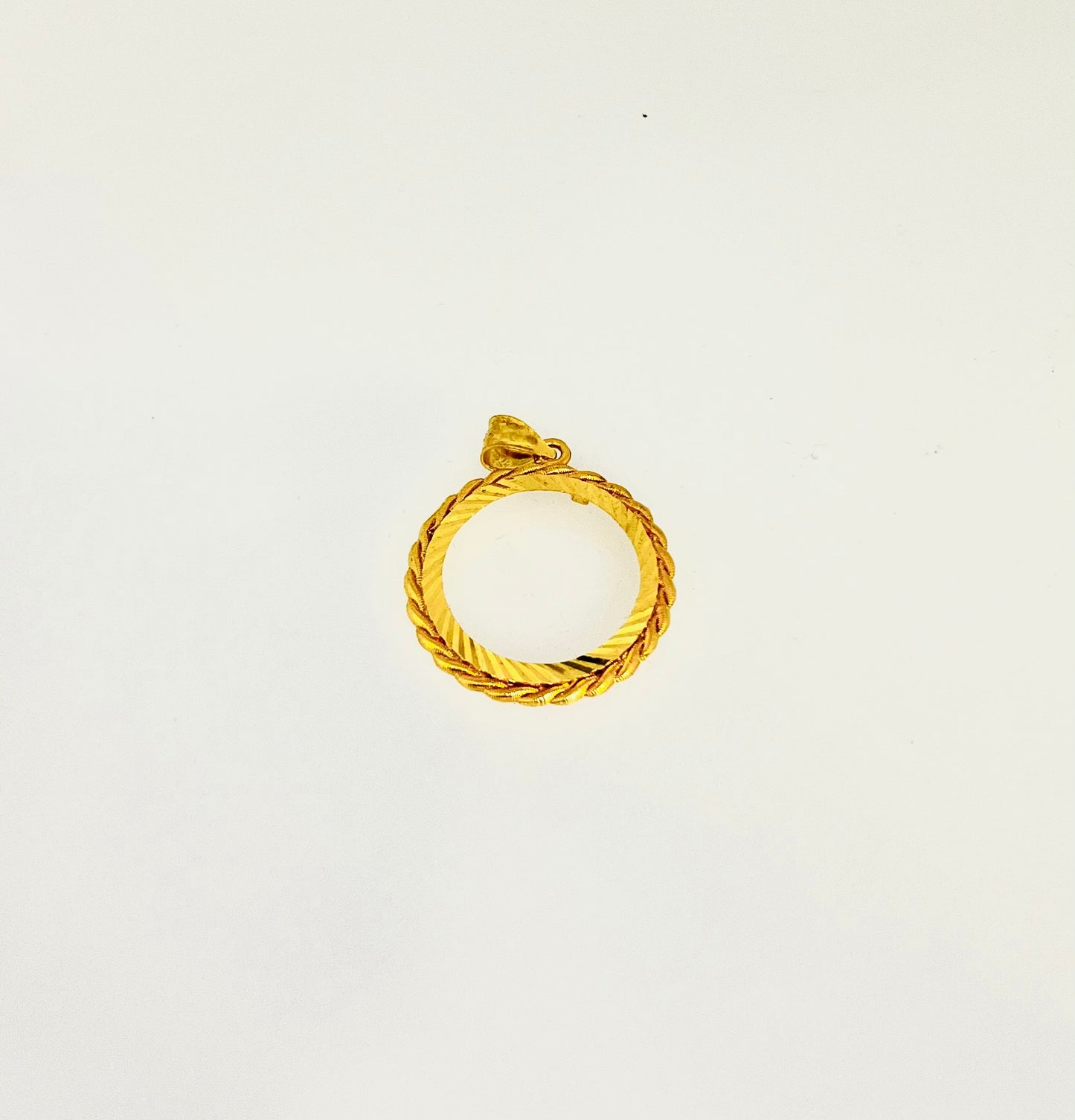 21K Gold Coin Frame Pendant