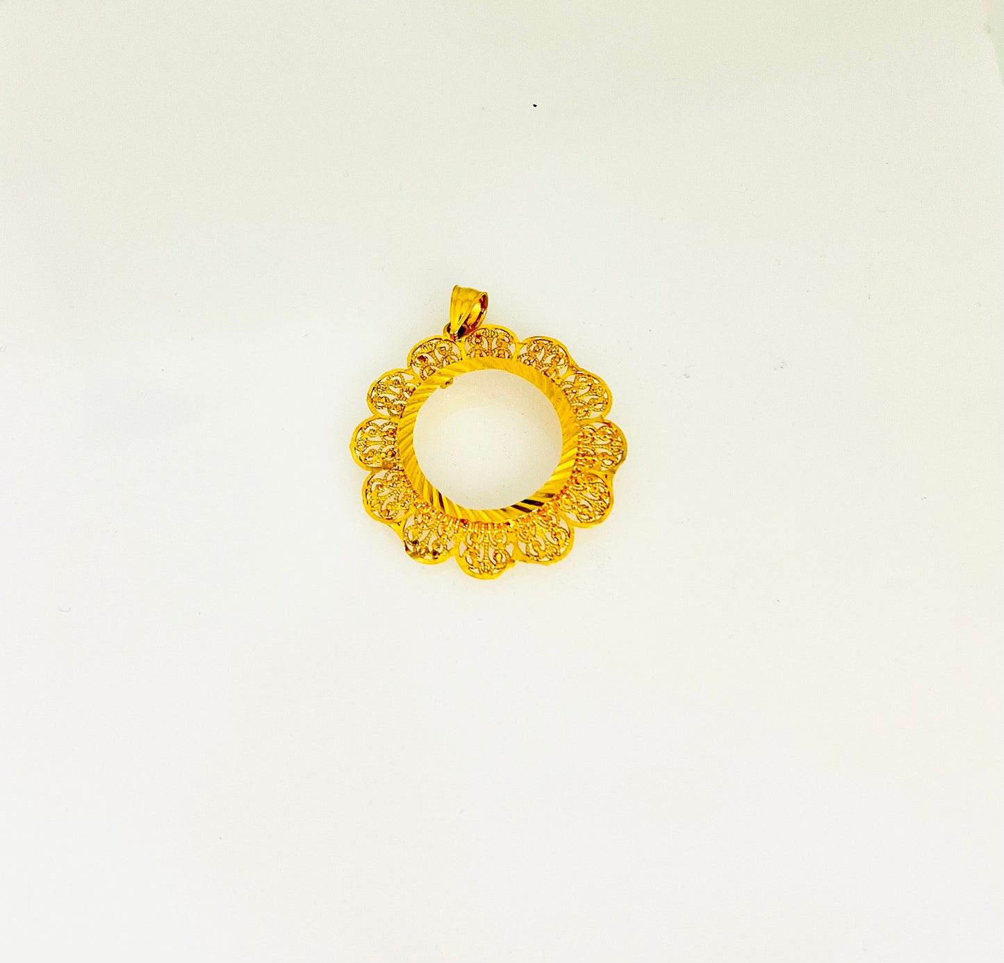 21K Gold Coin Frame Pendant