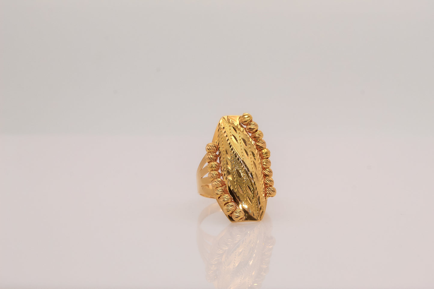 21K Gold Oblong Ring