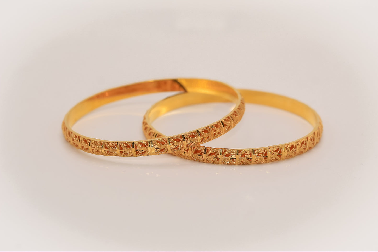 21K Gold Leaf Motif Bangles