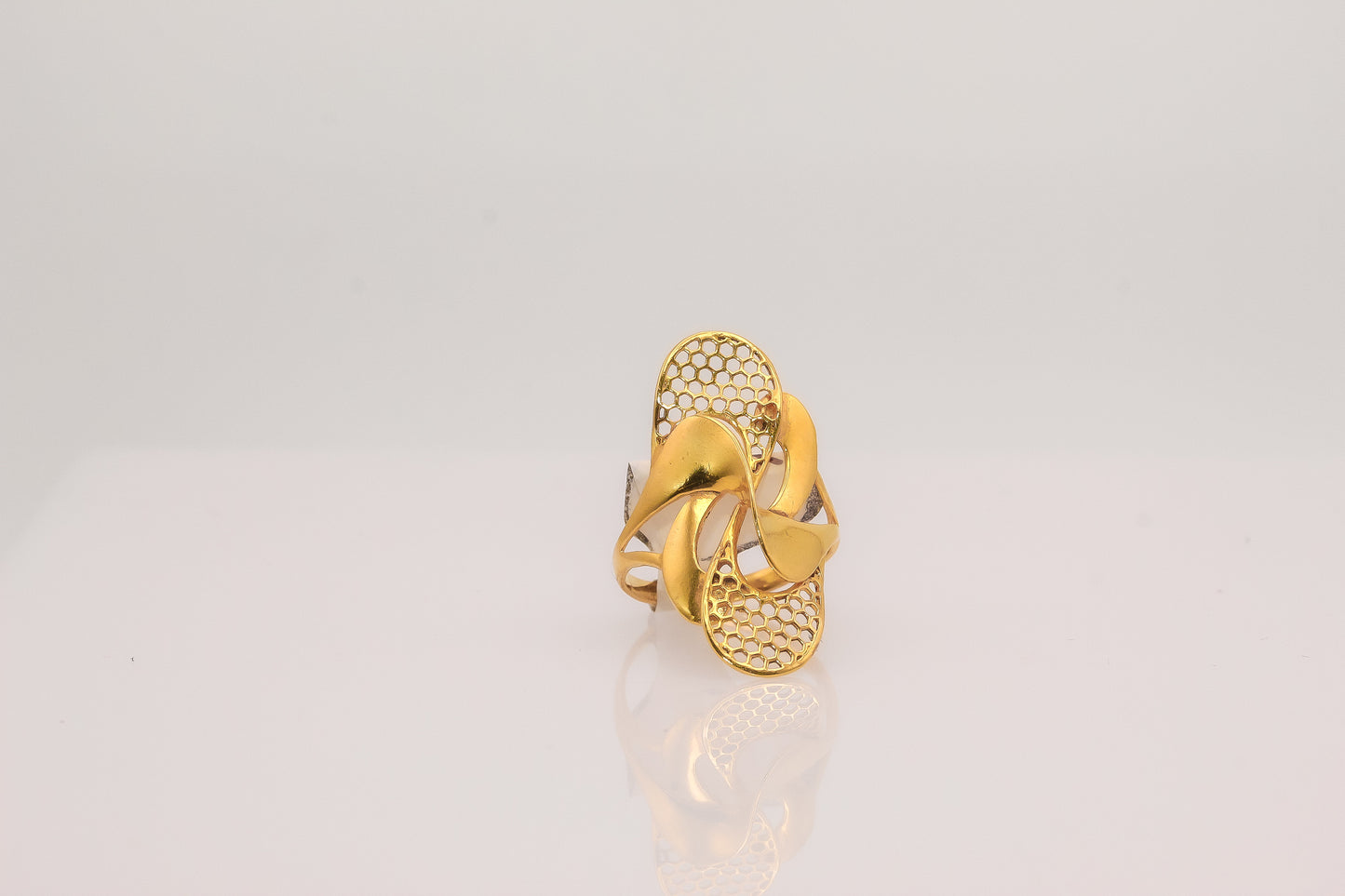 21K Gold Oval Ring