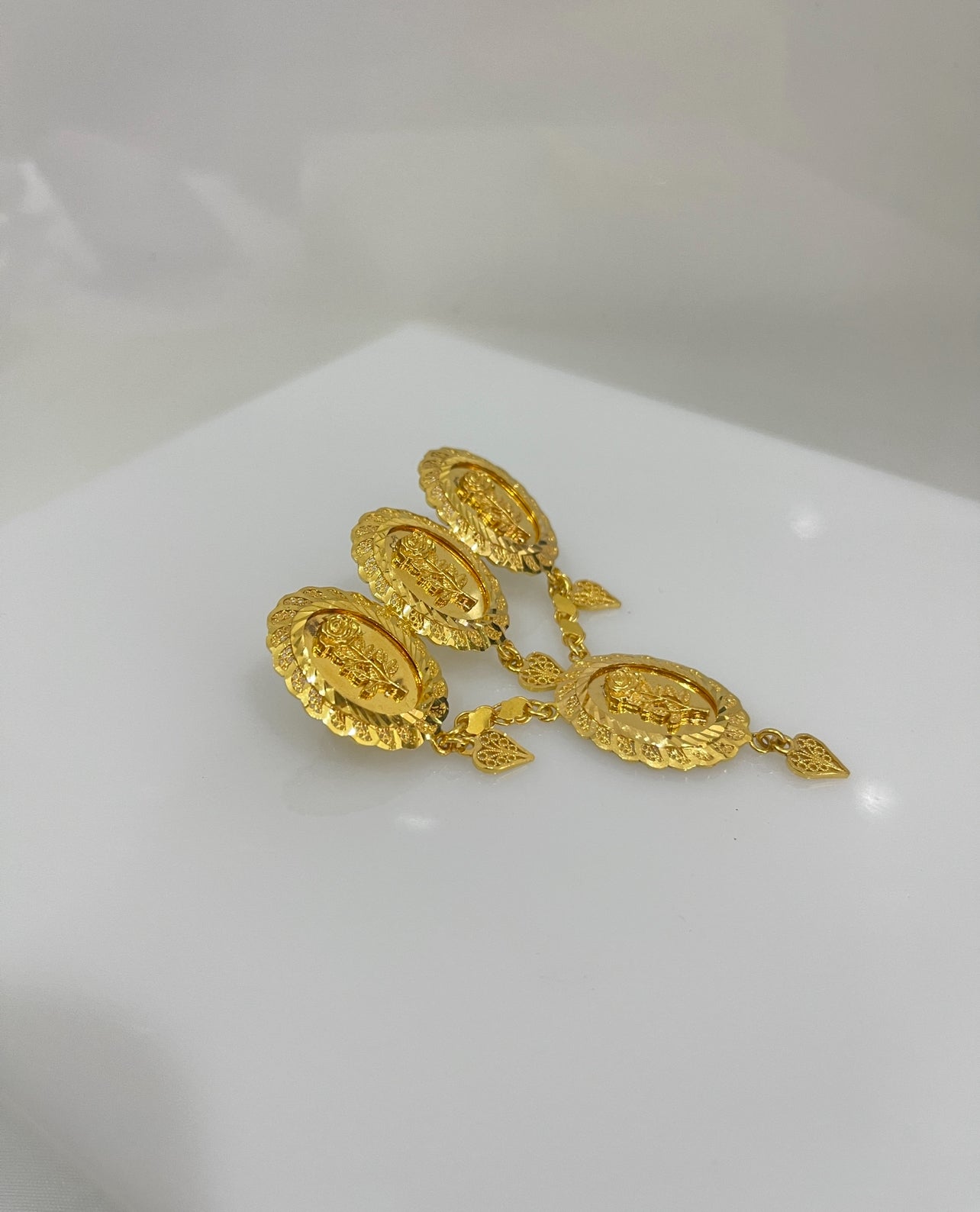 21K Gold 4 Rose Pin