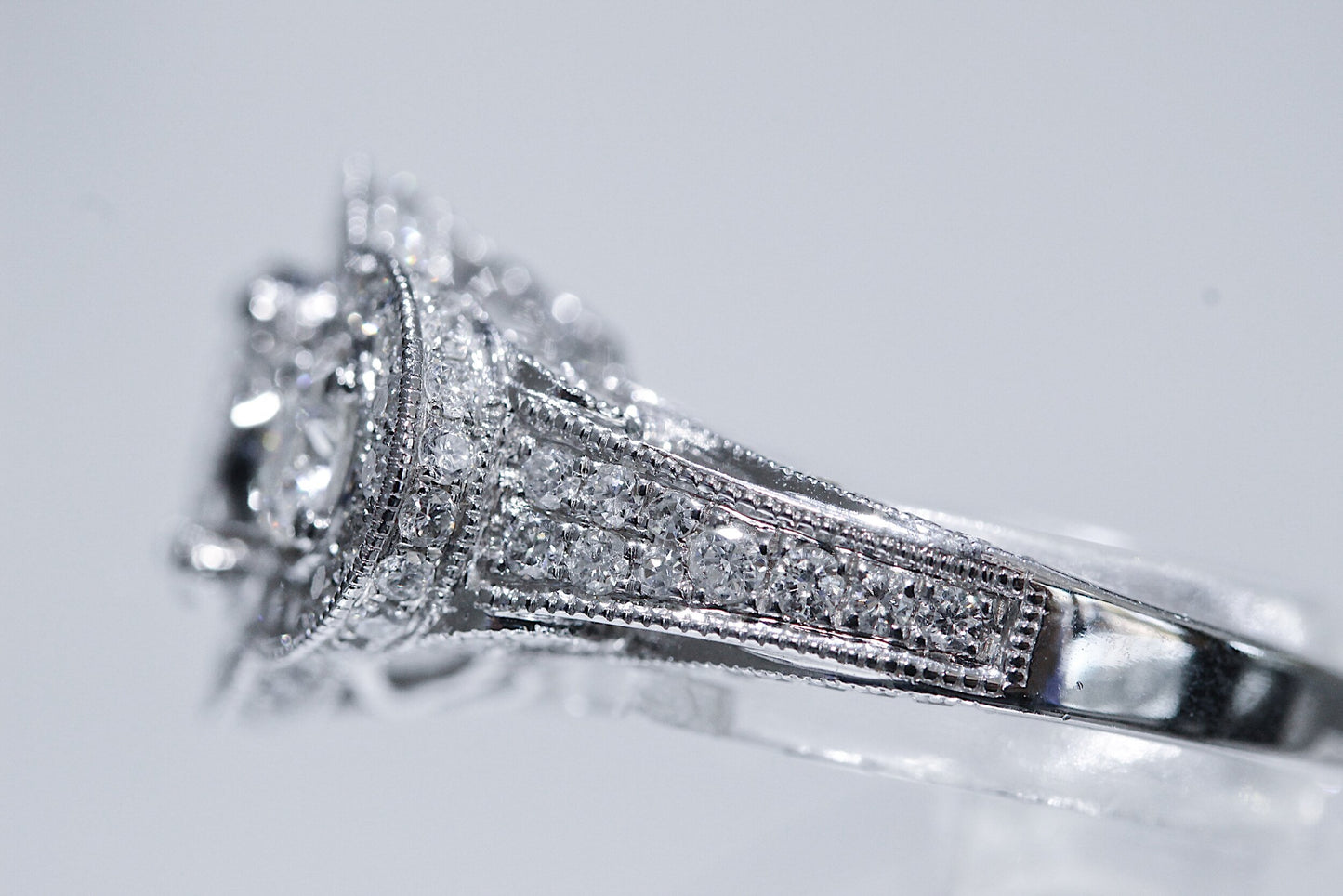 14k White Gold 2.10 Carat Diamond Ring
