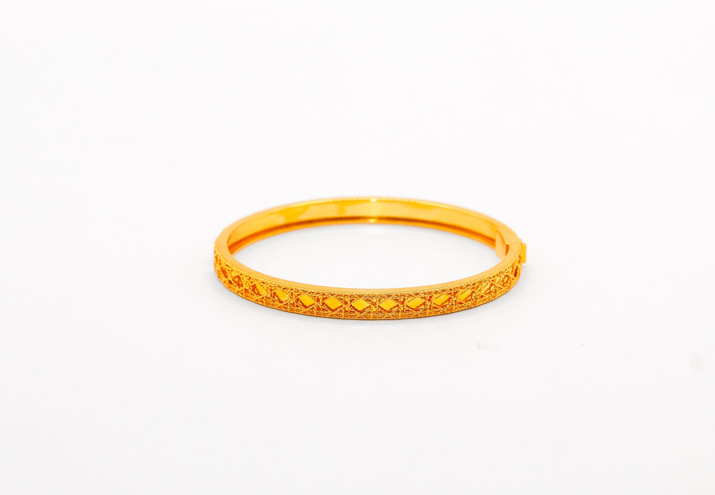 21k Gold Geometric Design Bangle Bracelet